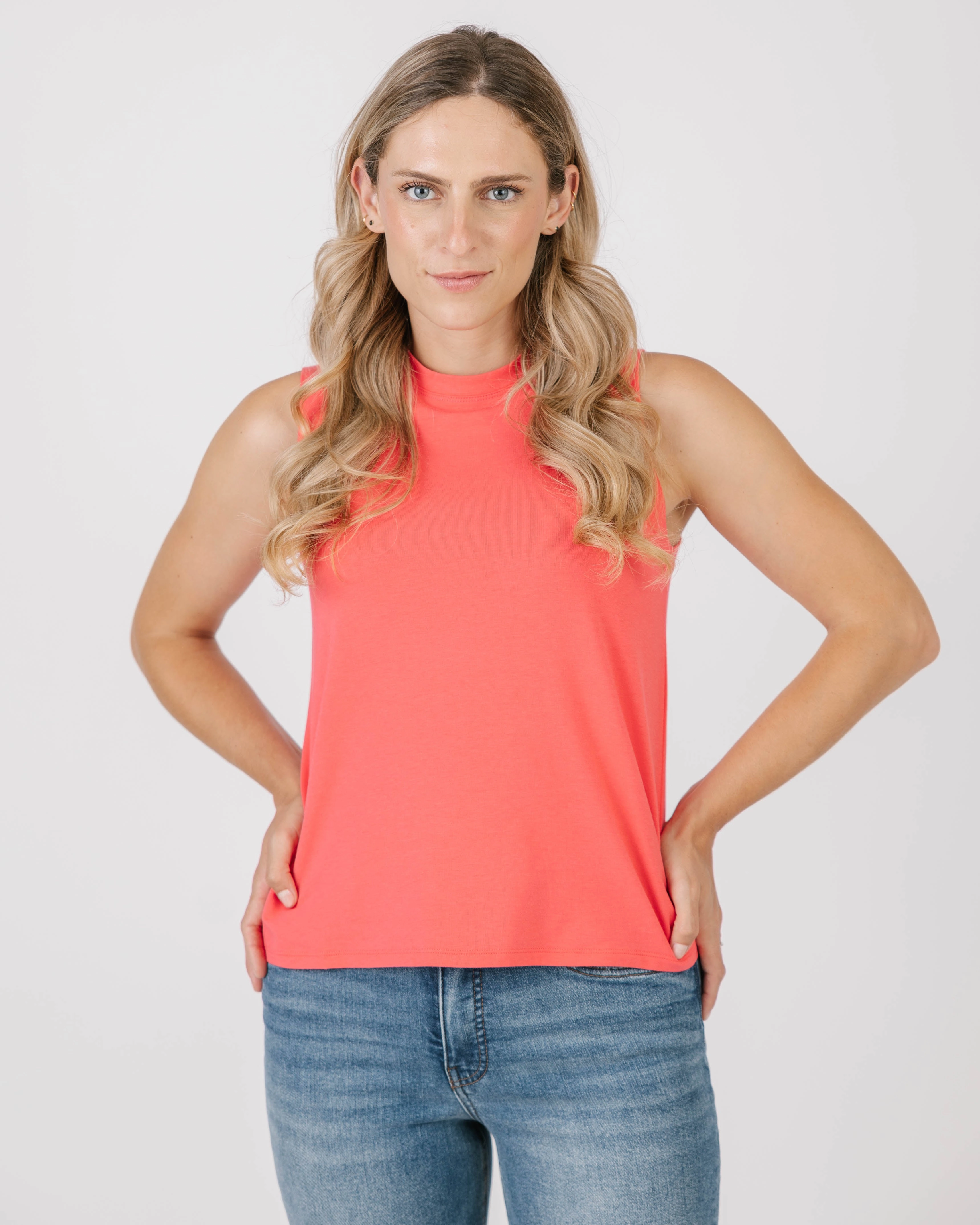 Navigate Tee slim fit