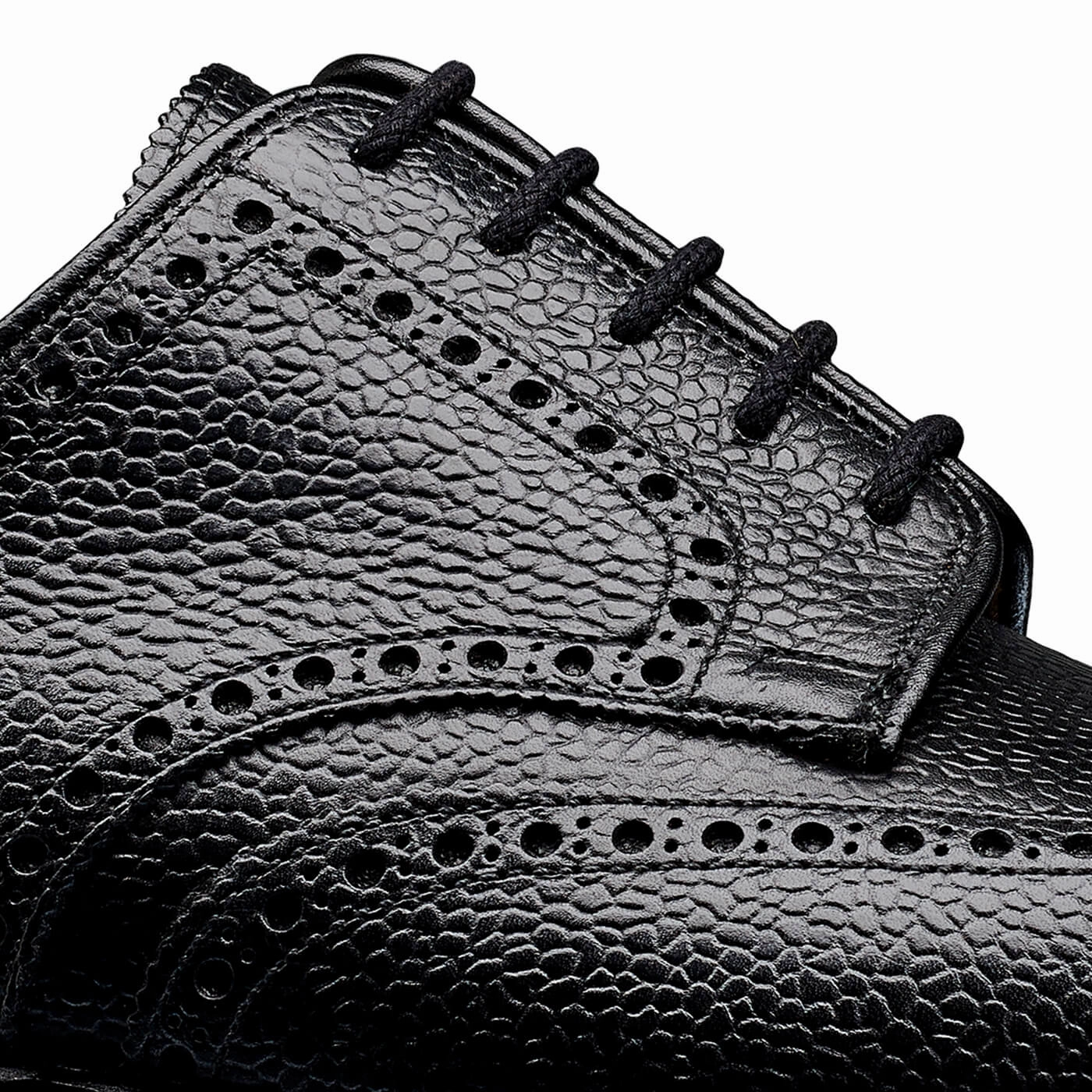Sharp Silhouette Pembroke Black Scotch Grain
