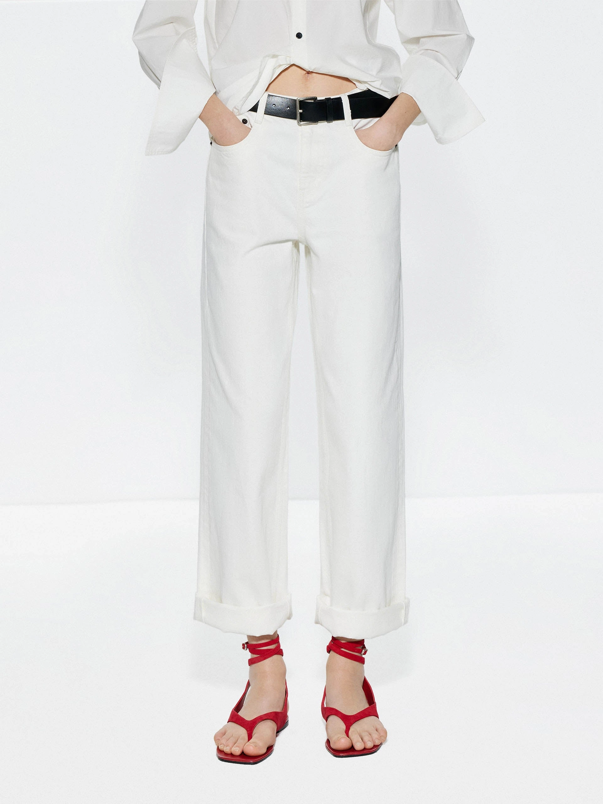 Adjustable Belt Loops Cotton White Straight Jeans