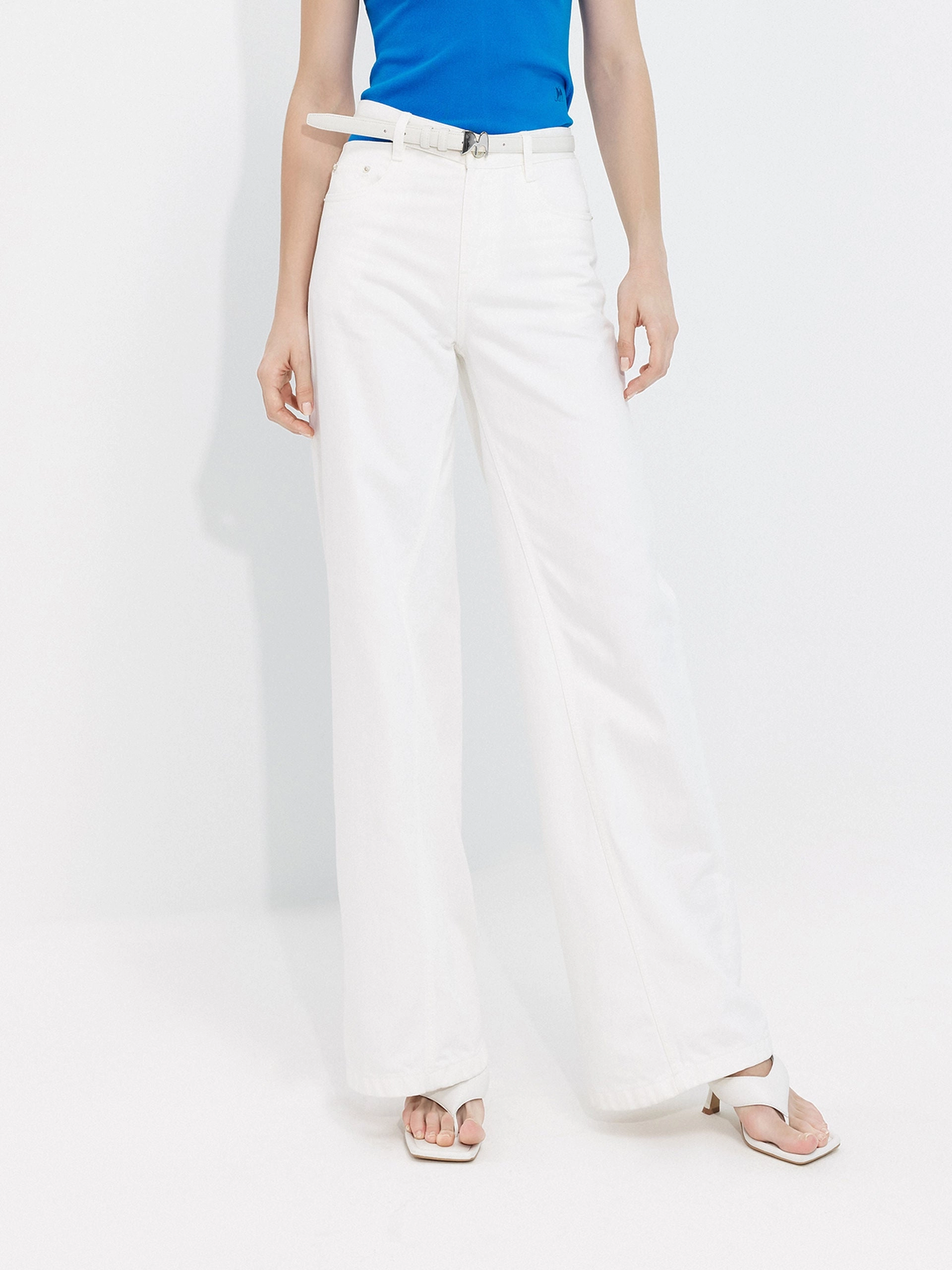 Deconstructed Jeans in Cotton City Walk Comfy Weekend Getaway
