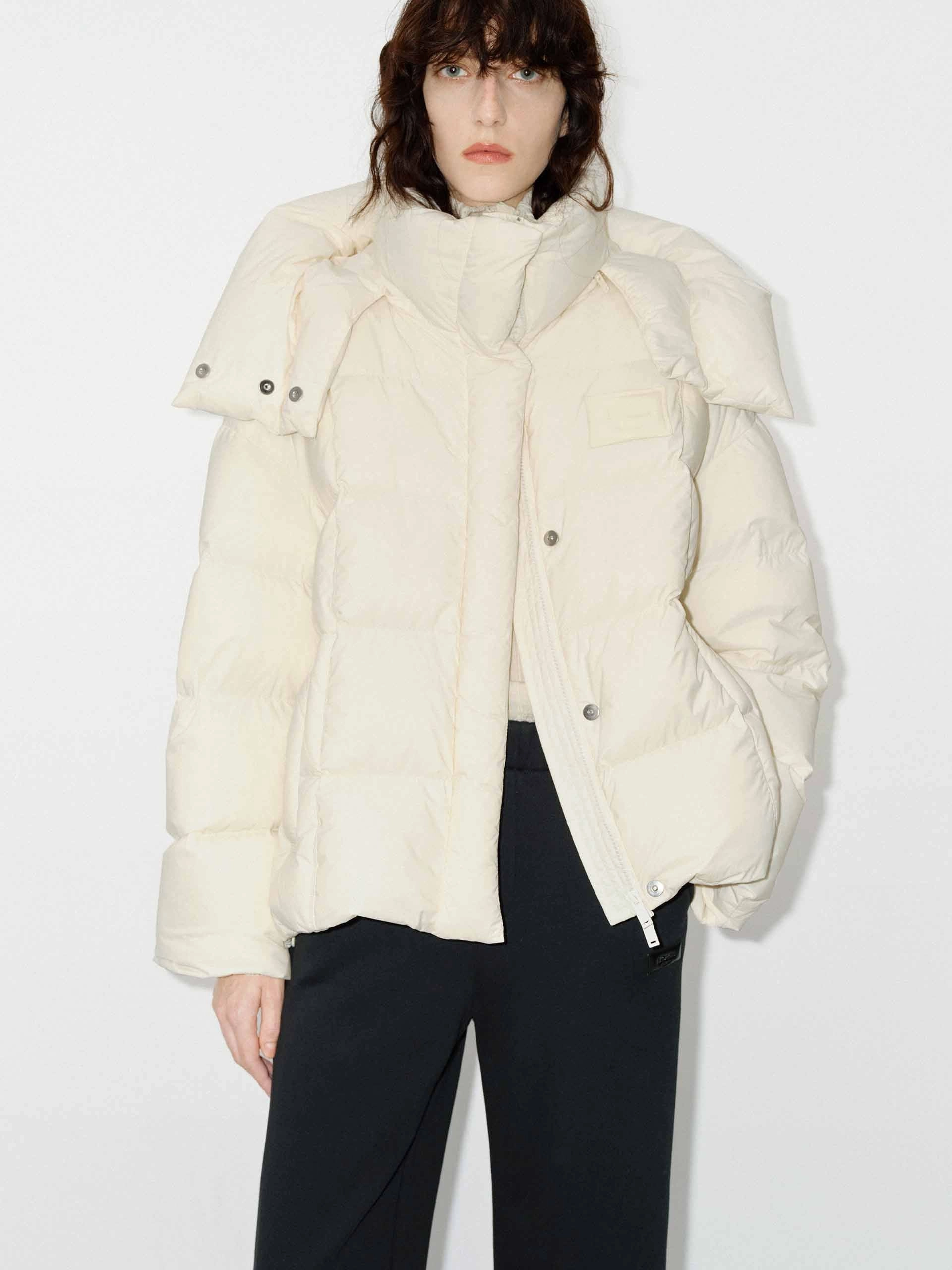 Water Resistant Quick Dry Fabric Technology Cropped Hooded Puffer Jacket
