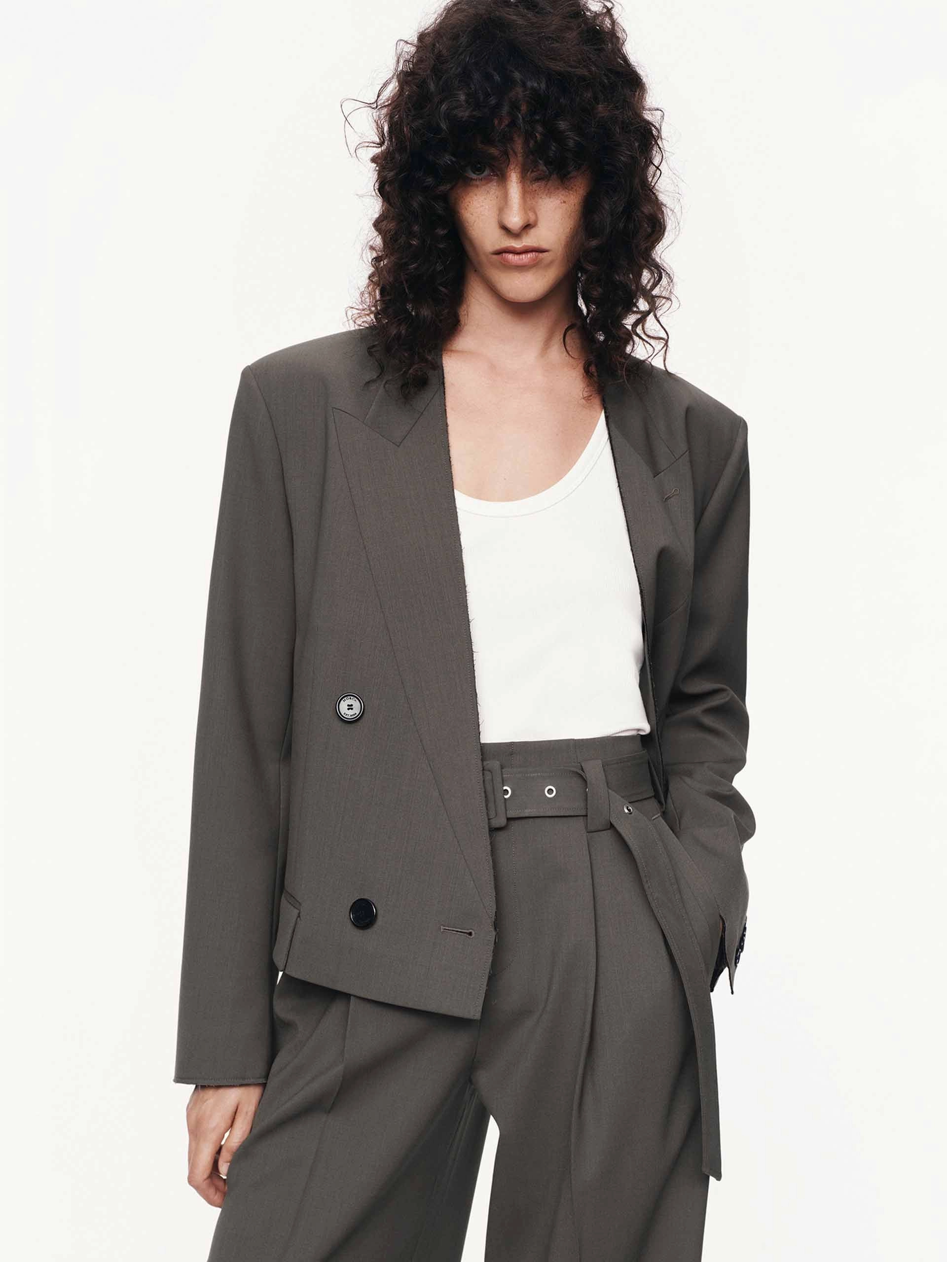 FadeResistant Treatment Quick-Dry Fabric Cropped Structured Blazer