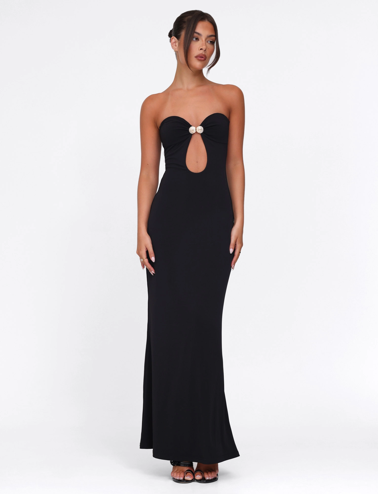 CECILY MAXI DRESS - BLACK Shade Glow Retro Vibes