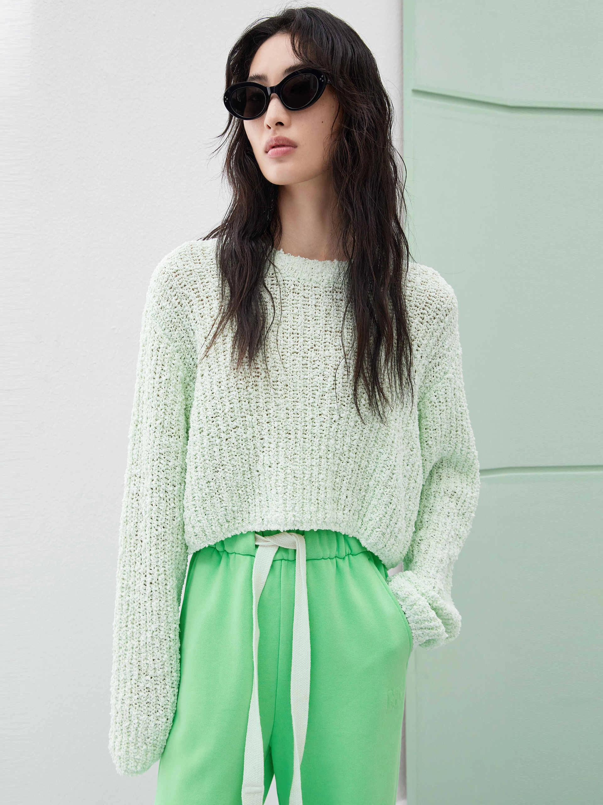 Texture Round Neck Sweater Recycled Polyester Fabric Ventilated Mesh Panels