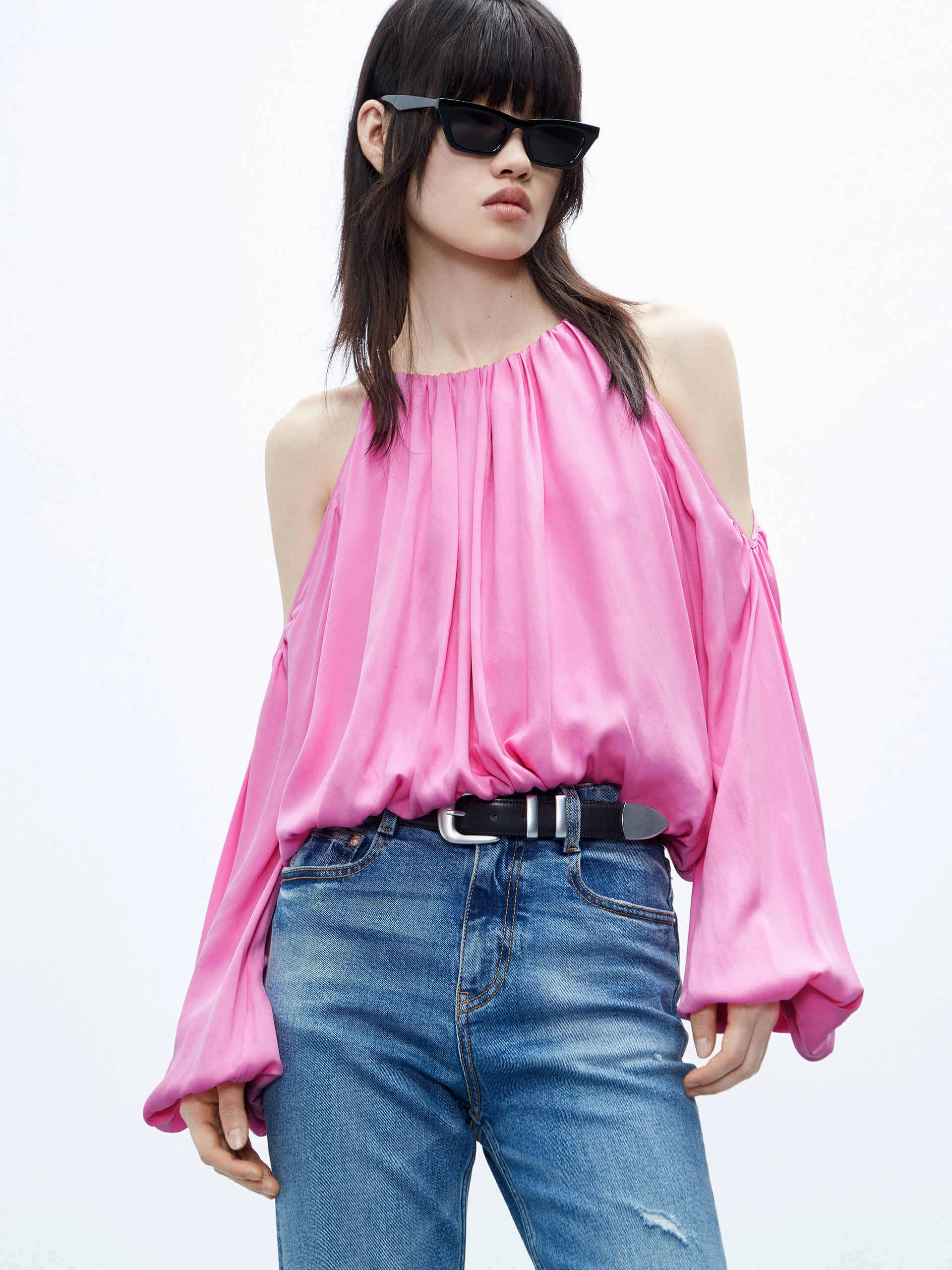 Cut Shoulder Cropped Top BondedShoulder Retro Style