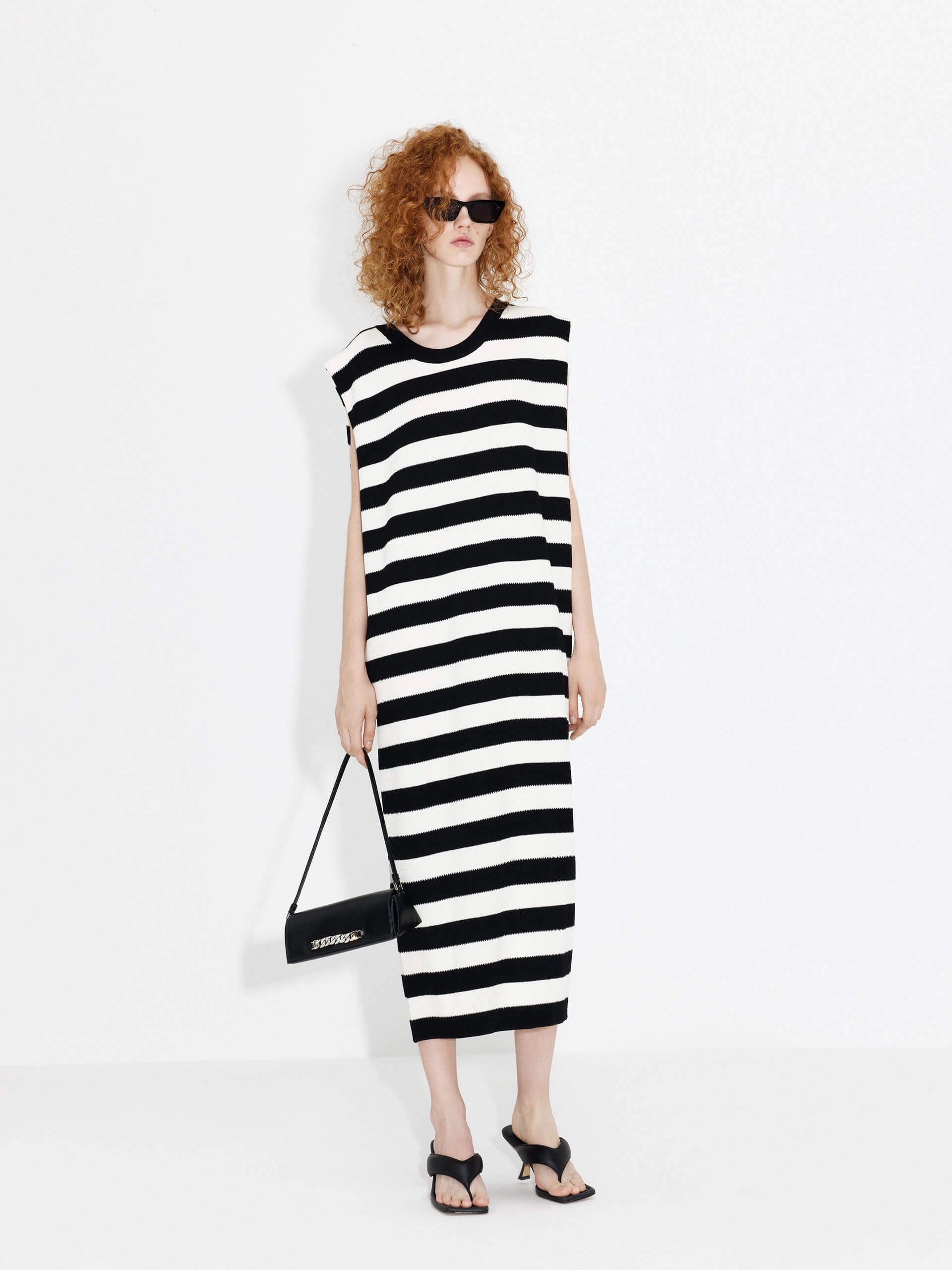 Cutout Back Stripe Dress Versatile Layer