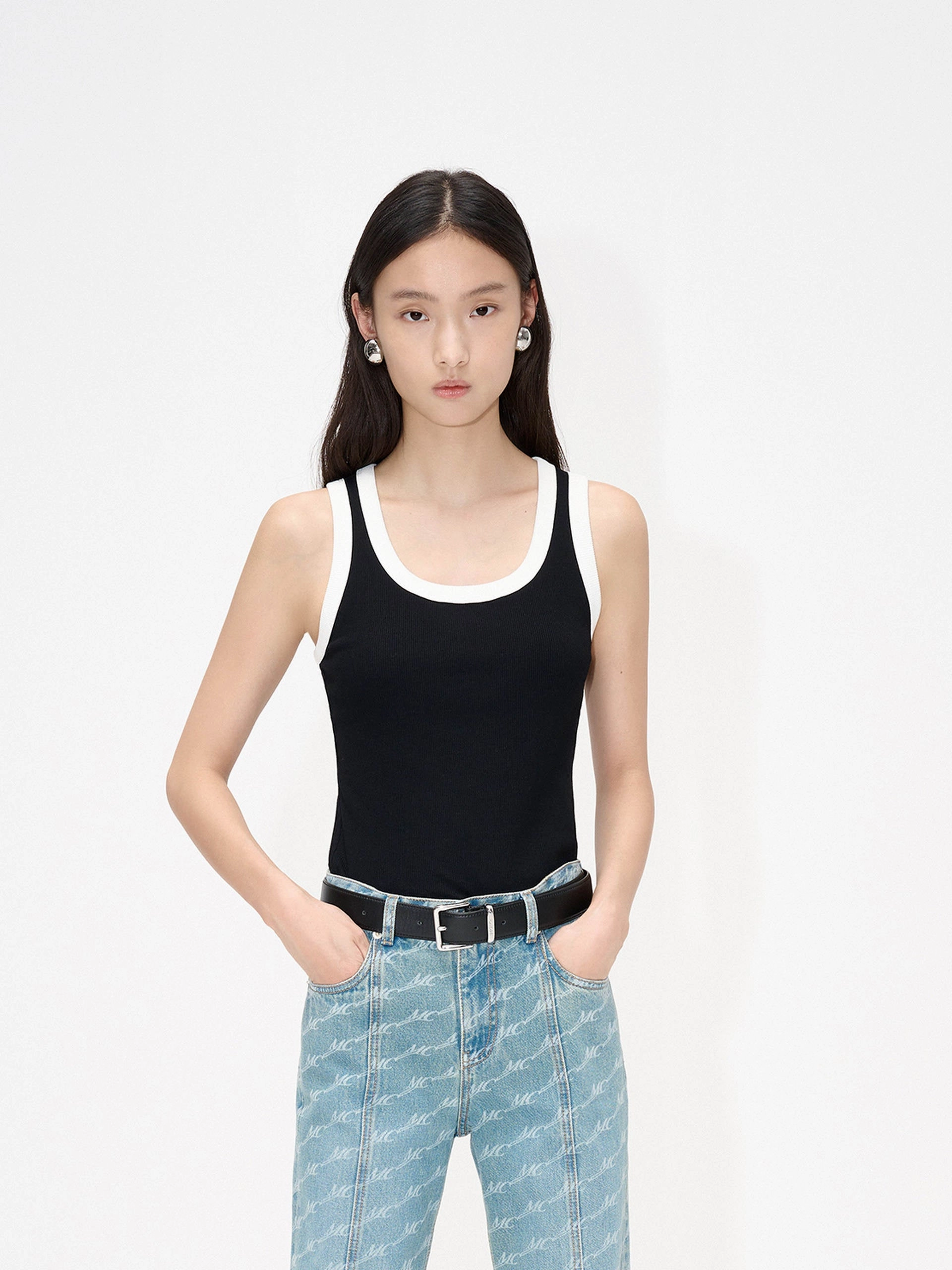Cutout Back Tank Top LightweightLayeredFabric Fade Resistant Coating