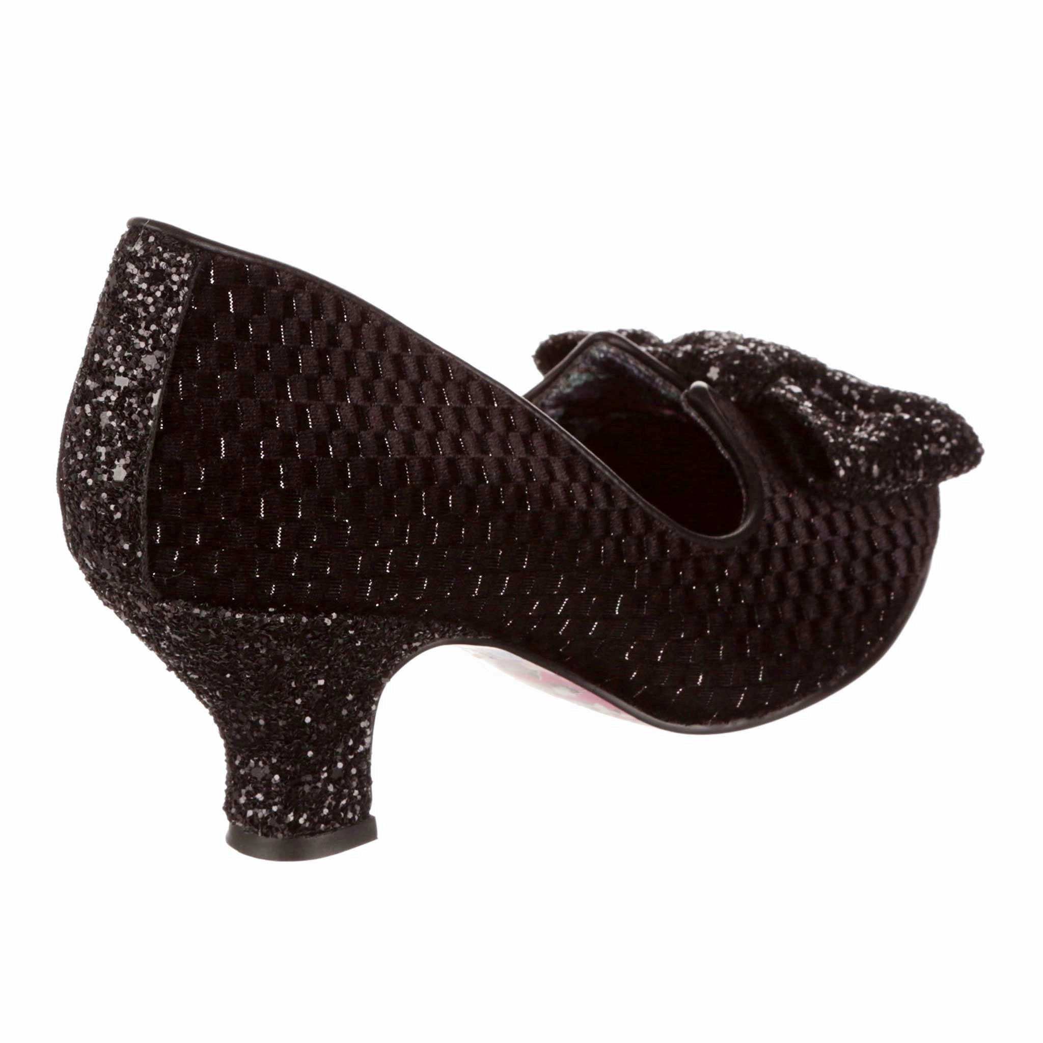 Dazzling Diva Refined Edge