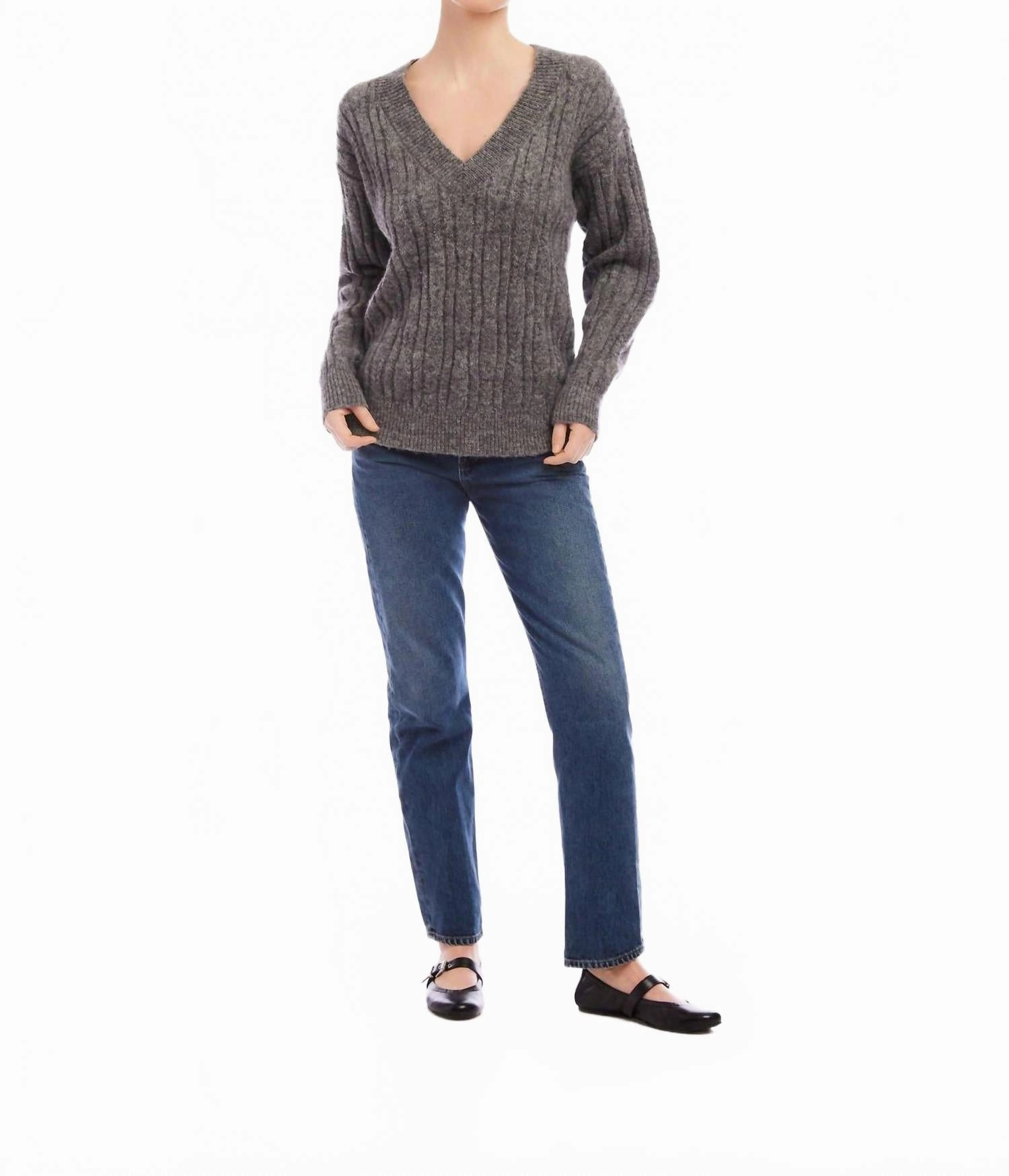 Winter Comfort All-day Comfort Deliana Oversized V-Neck Sweater In Gray