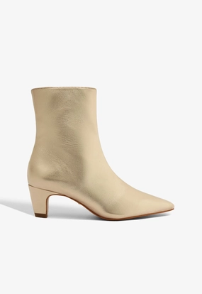 London Edge Anti Odor Technology Dellia Metallic Bootie