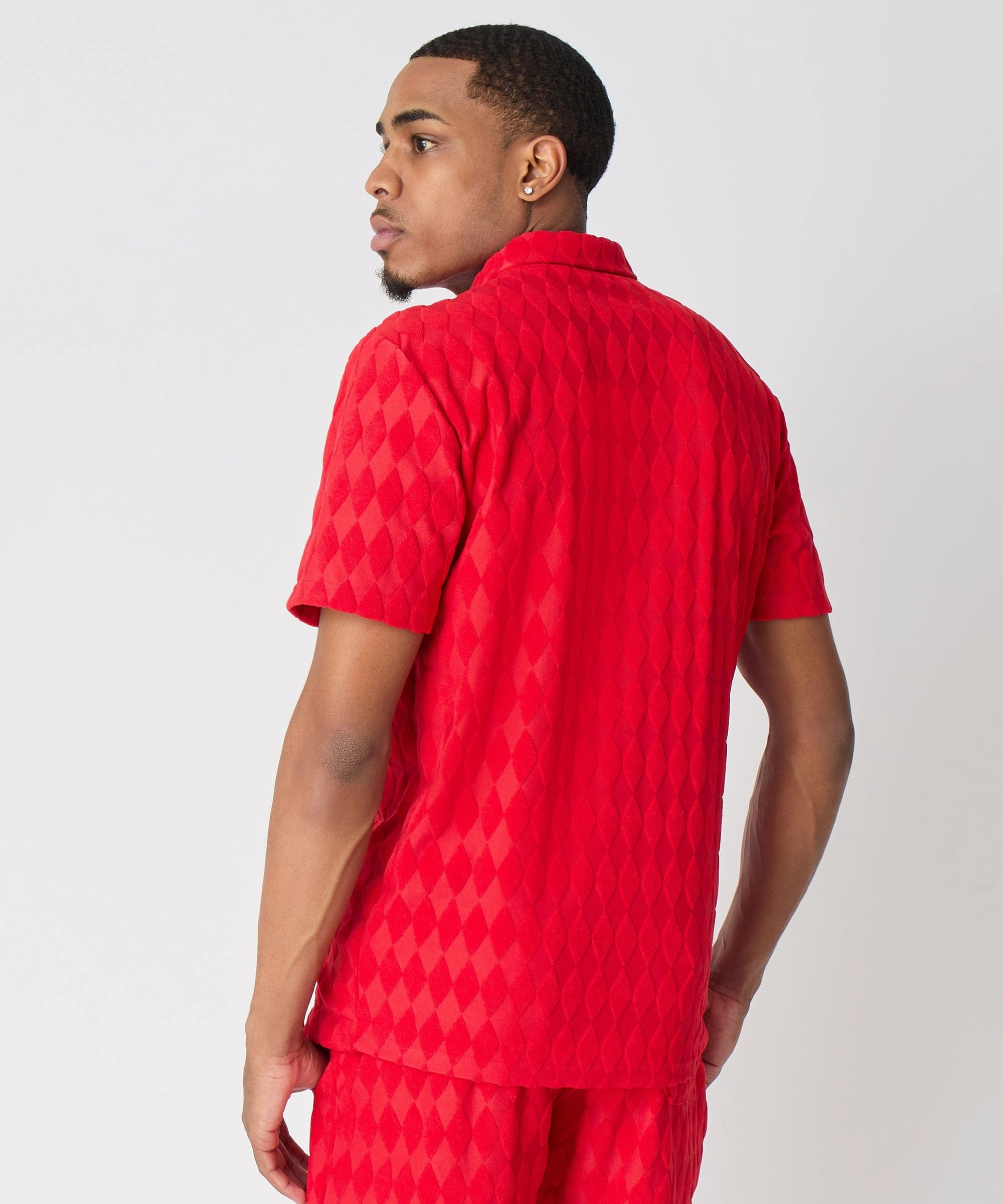 Cool and Breezy Diamond Plate Towel Color Blocked Short Sleeve Button Down Shirt - Red