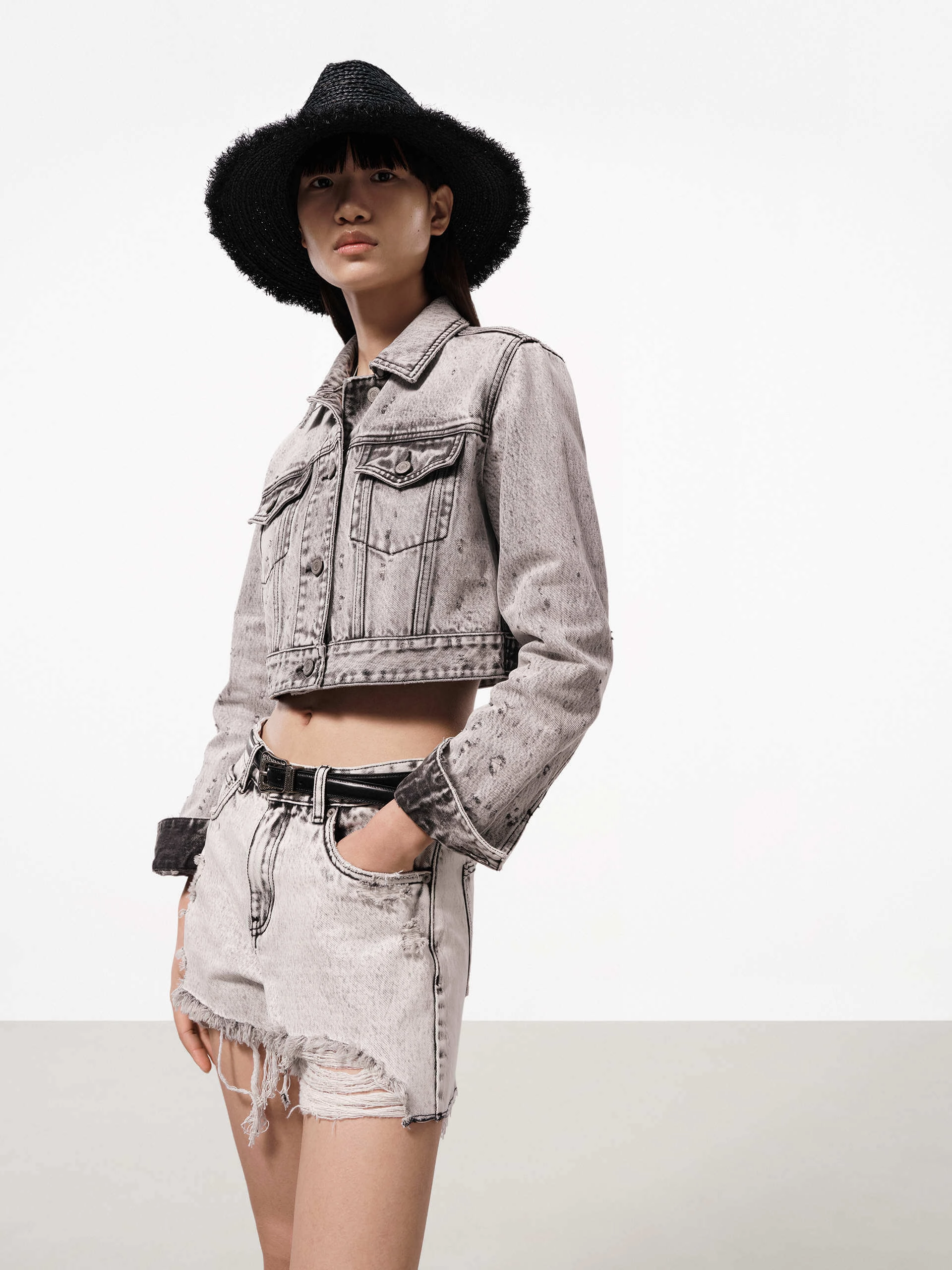 Abrasion Resistant Edging Distressed Denim Jacket