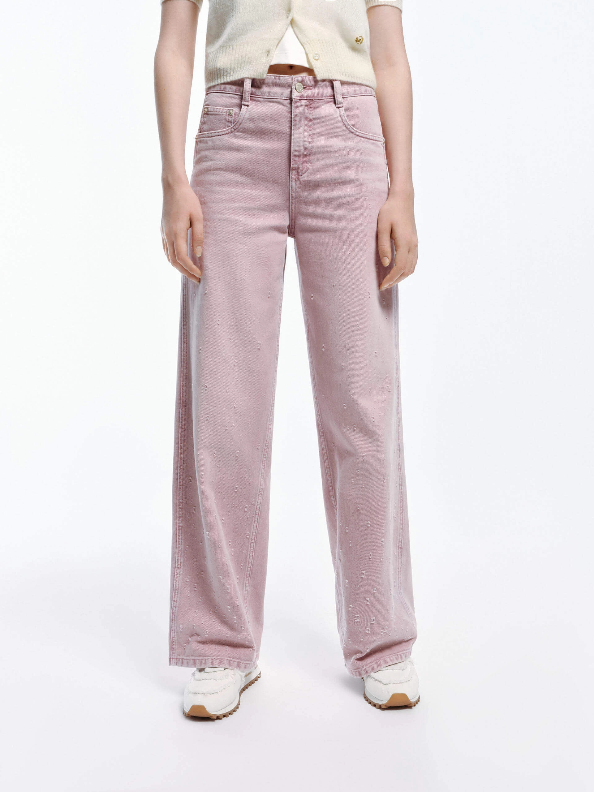 Distressed Straight Leg Jeans Street Ready Youth Style Student Outfit