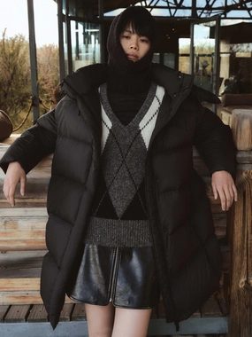 Midi Length Down Puffer Coat TemperatureRegulating Fabric Faux Fur Collar