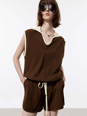 Contrast Collar Sleeveless Top NonRestrictiveCut