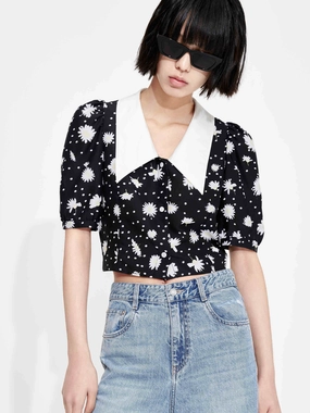 LightweightLayeringSystem Floral Print Crop Top
