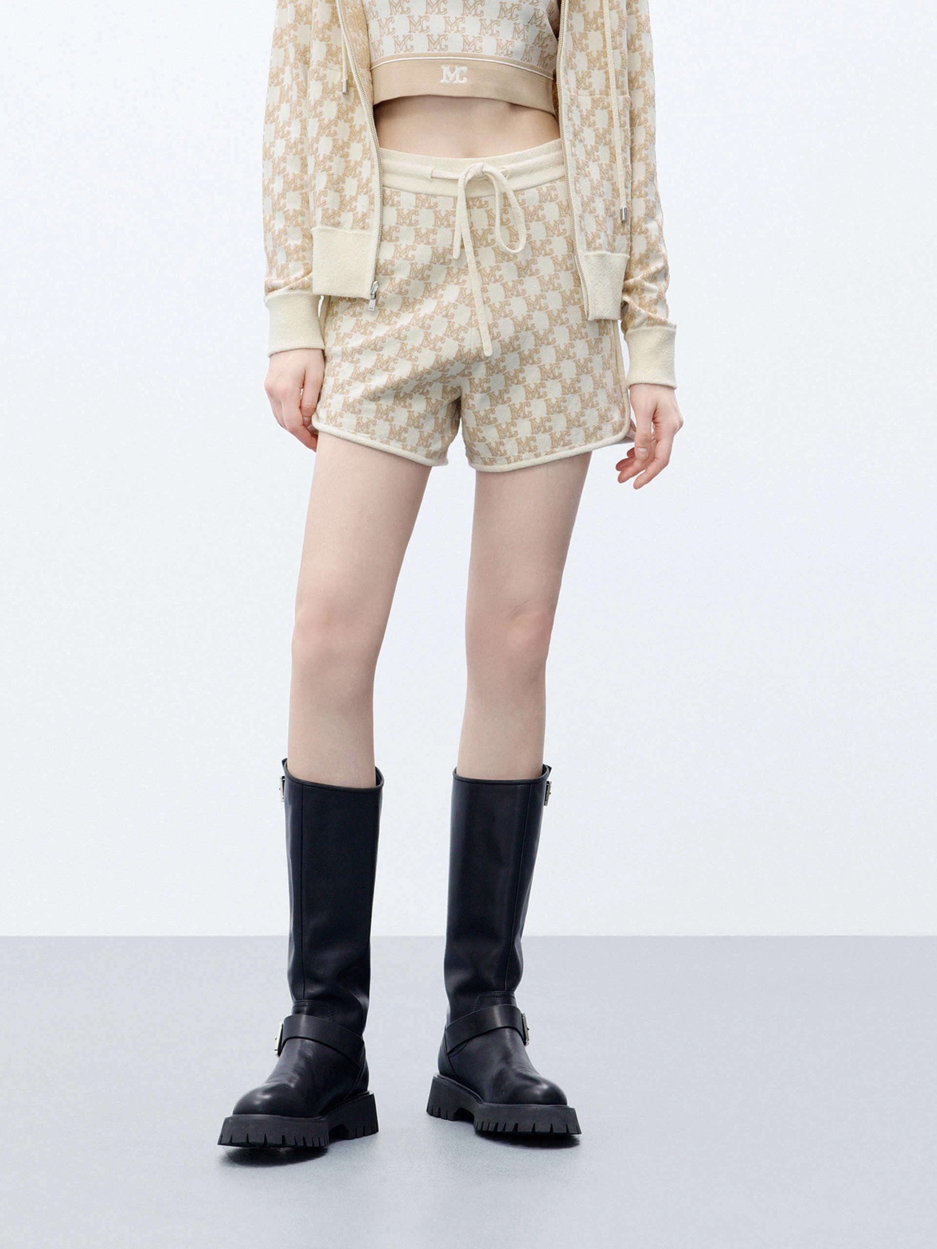 Formal Look Fashion Layer Drawstring Waist Monogram Shorts