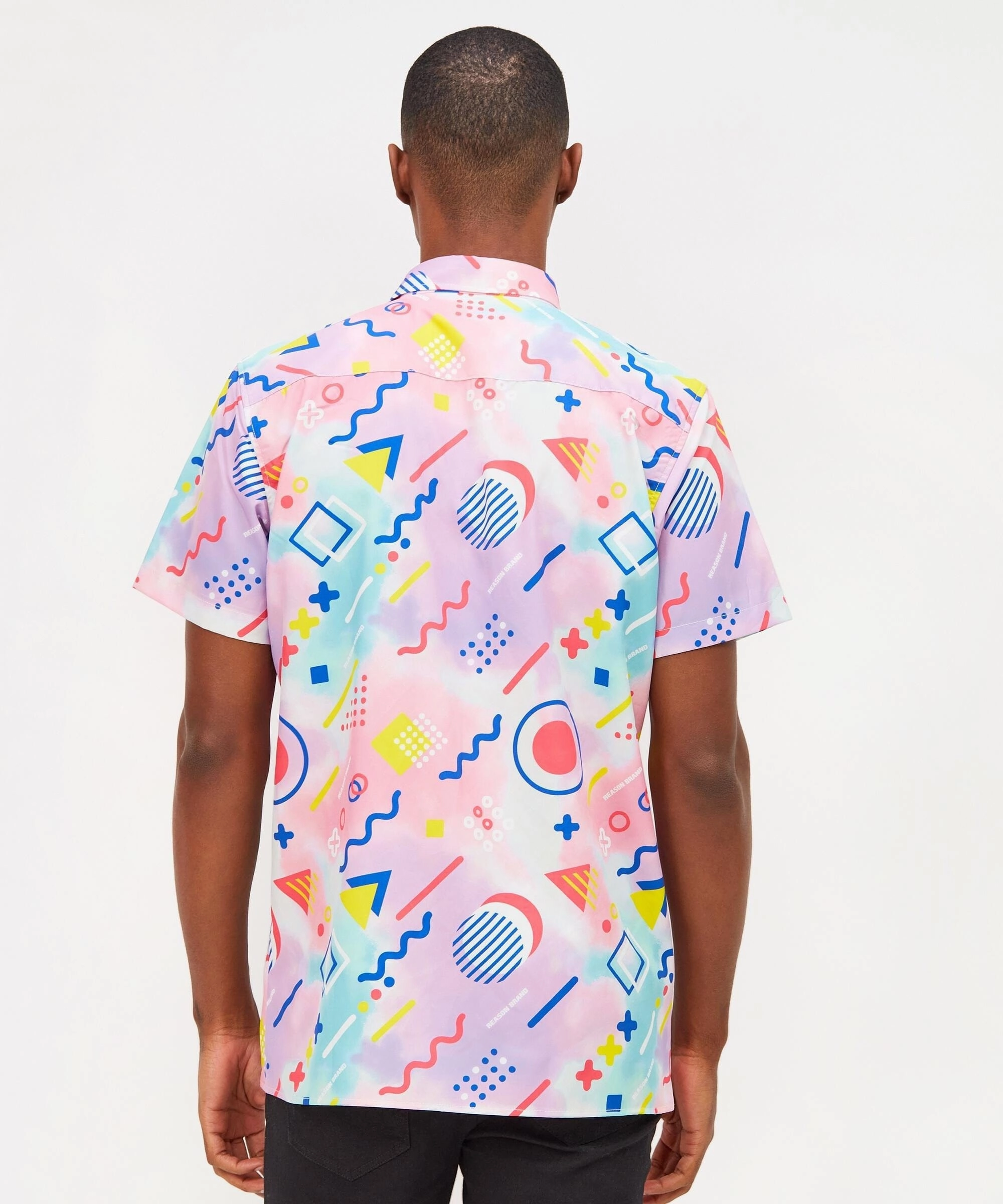 Non Irritating Seams UPFProtection Drift Allover Print Short Sleeve Shirt