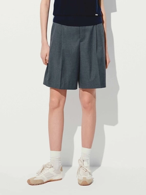 Tailored Bermuda Shorts Movement Comfort