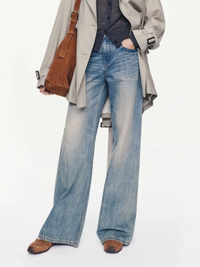 Travel Comfort All Day Comfort High Waist Distressed Jeans
