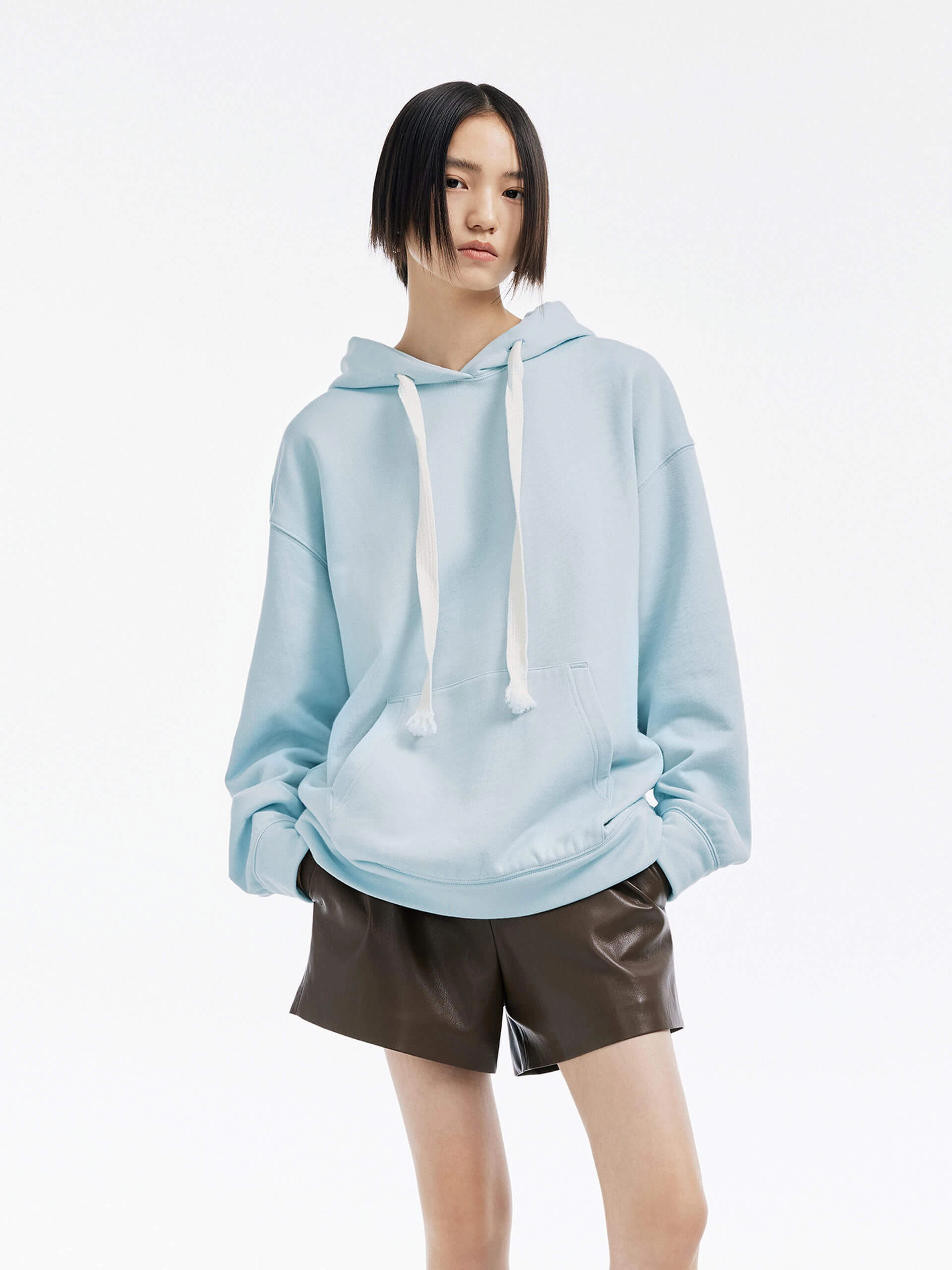 TaglessLabel Back Heart Pattern Sweatshirt