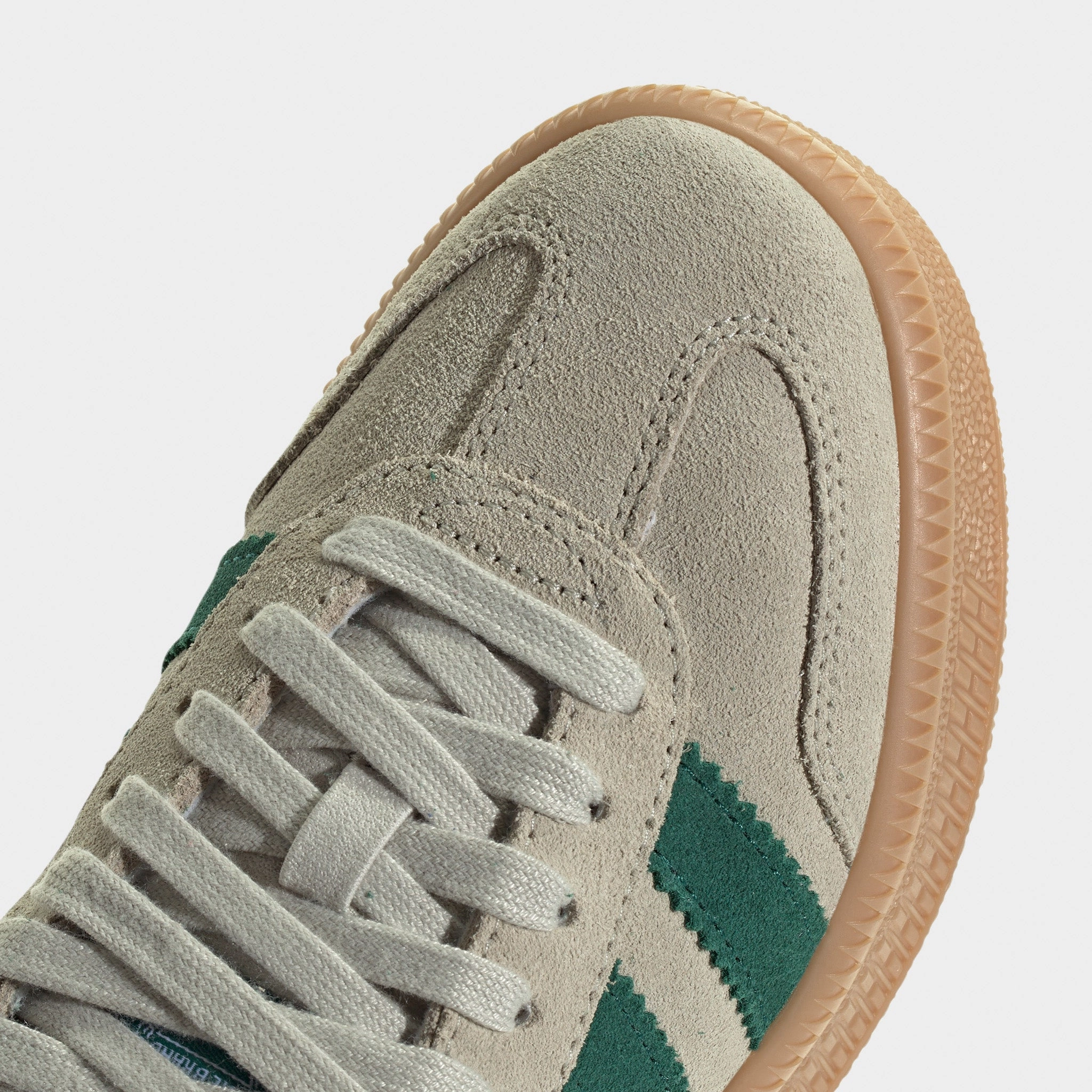 Supportive Lining Layered Look adidas Juniors' Samba XLG Tan / Green