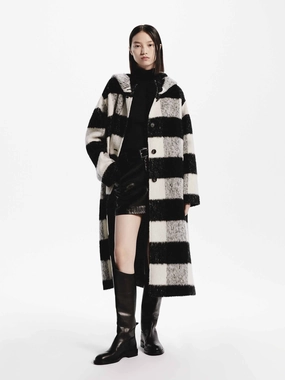 Wool Blend Plaid Long Coat On Duty Layer