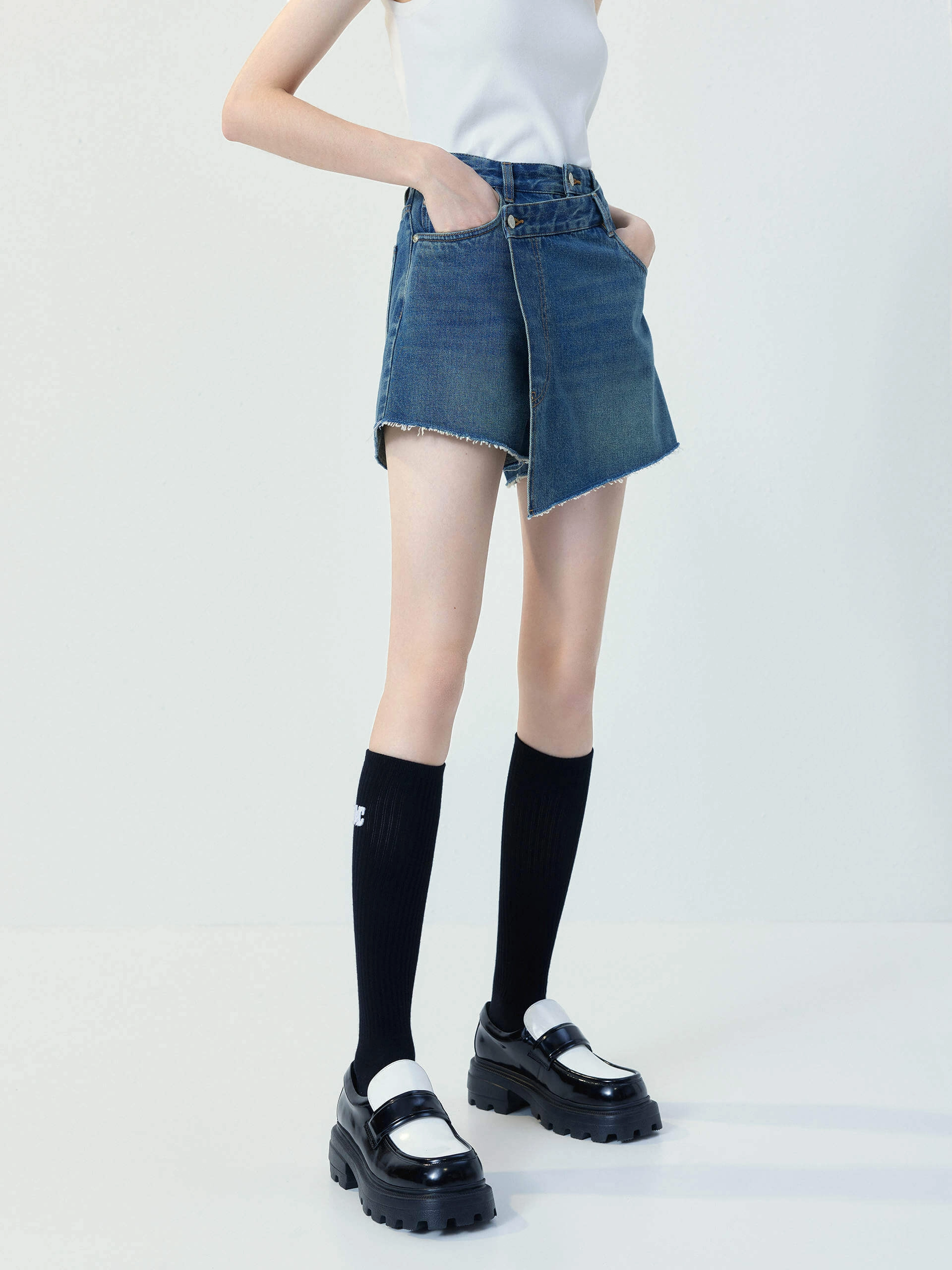 Premium Stretch Eco Dye Process Wrap Cotton Denim Shorts