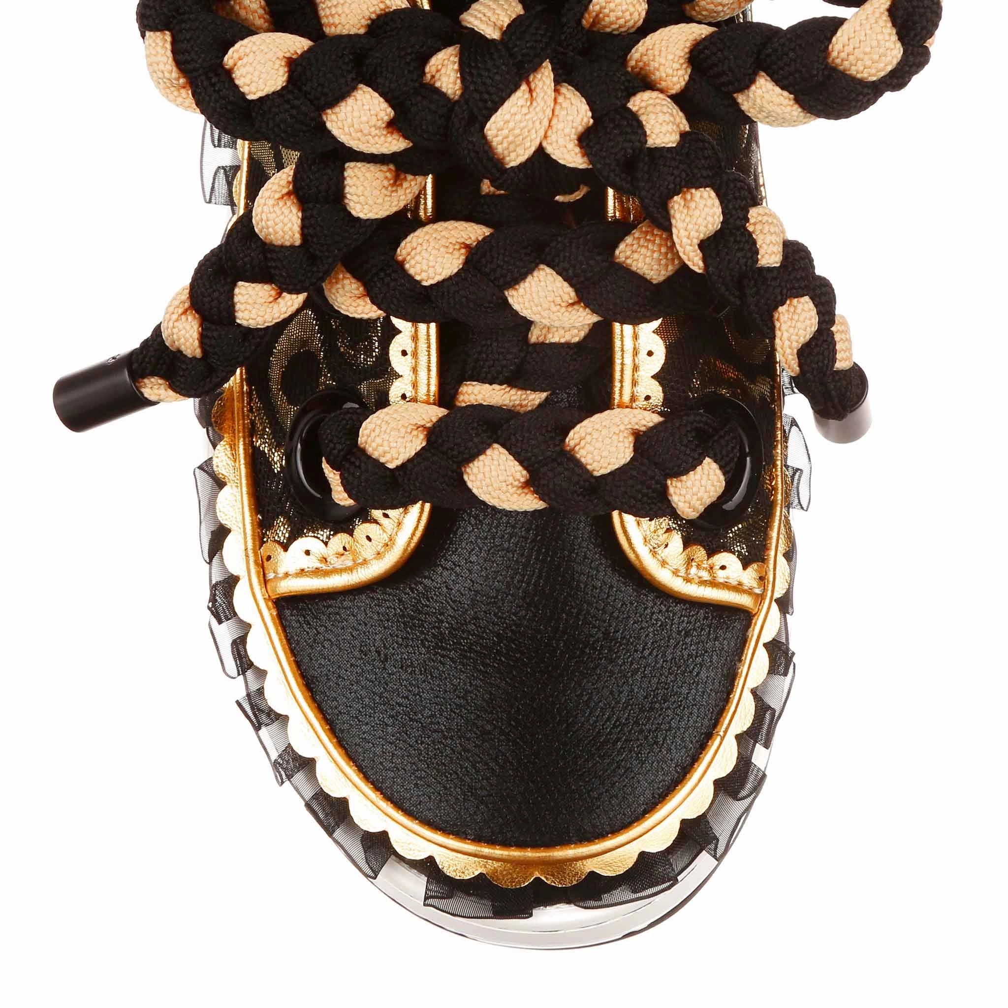 Double Play Team Game House Shoe