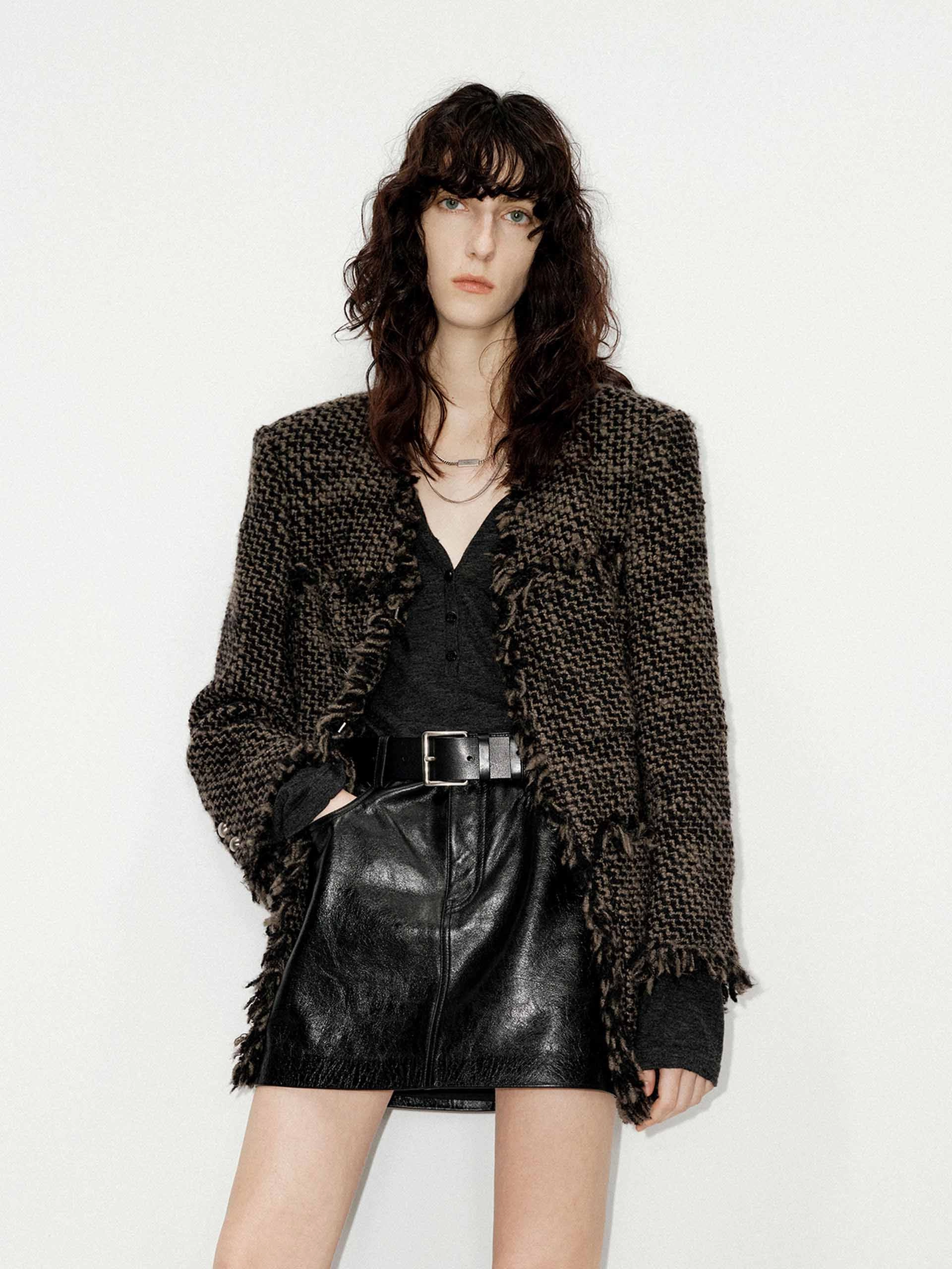 Raw Trim Collarless Coat Stand Collar City Walking Style