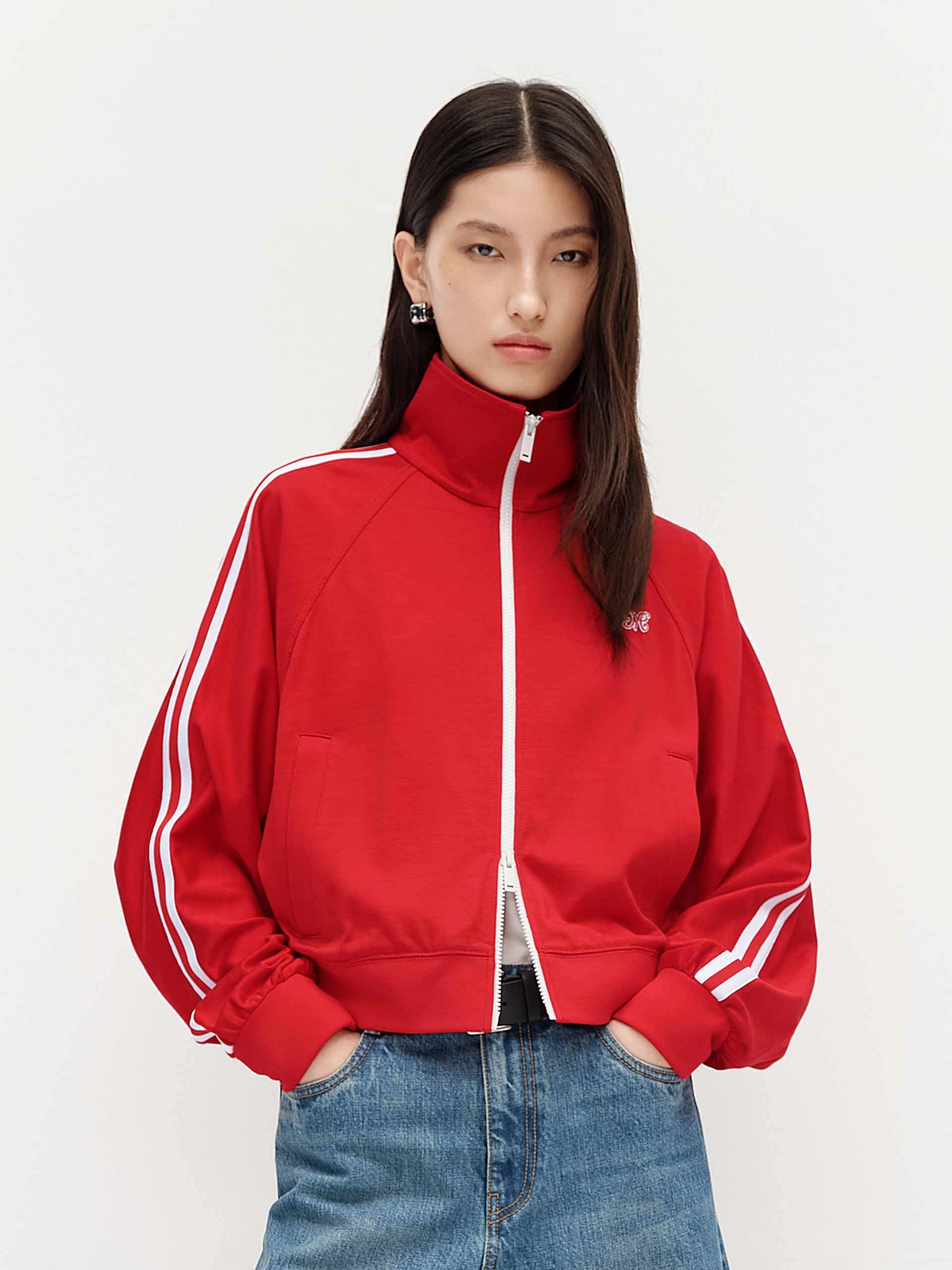 Contrast Trim Short Jacket Functional Look