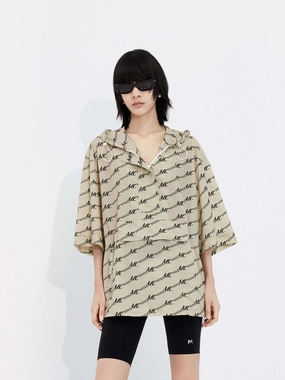 QuickPackFoldableDesign Monogram Print Hoodie Top