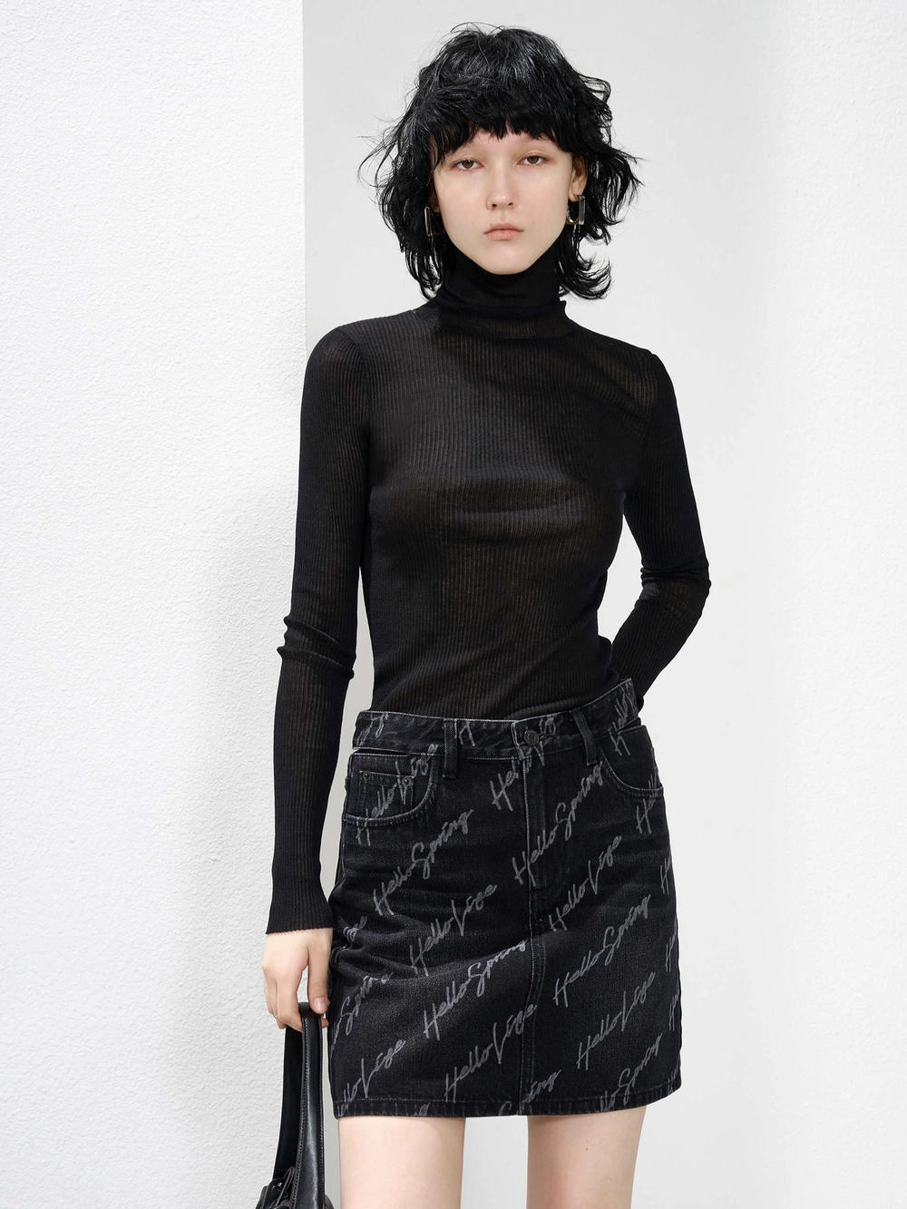 ContouredPanels MultiPocketDesign Ribbed Turtleneck Top