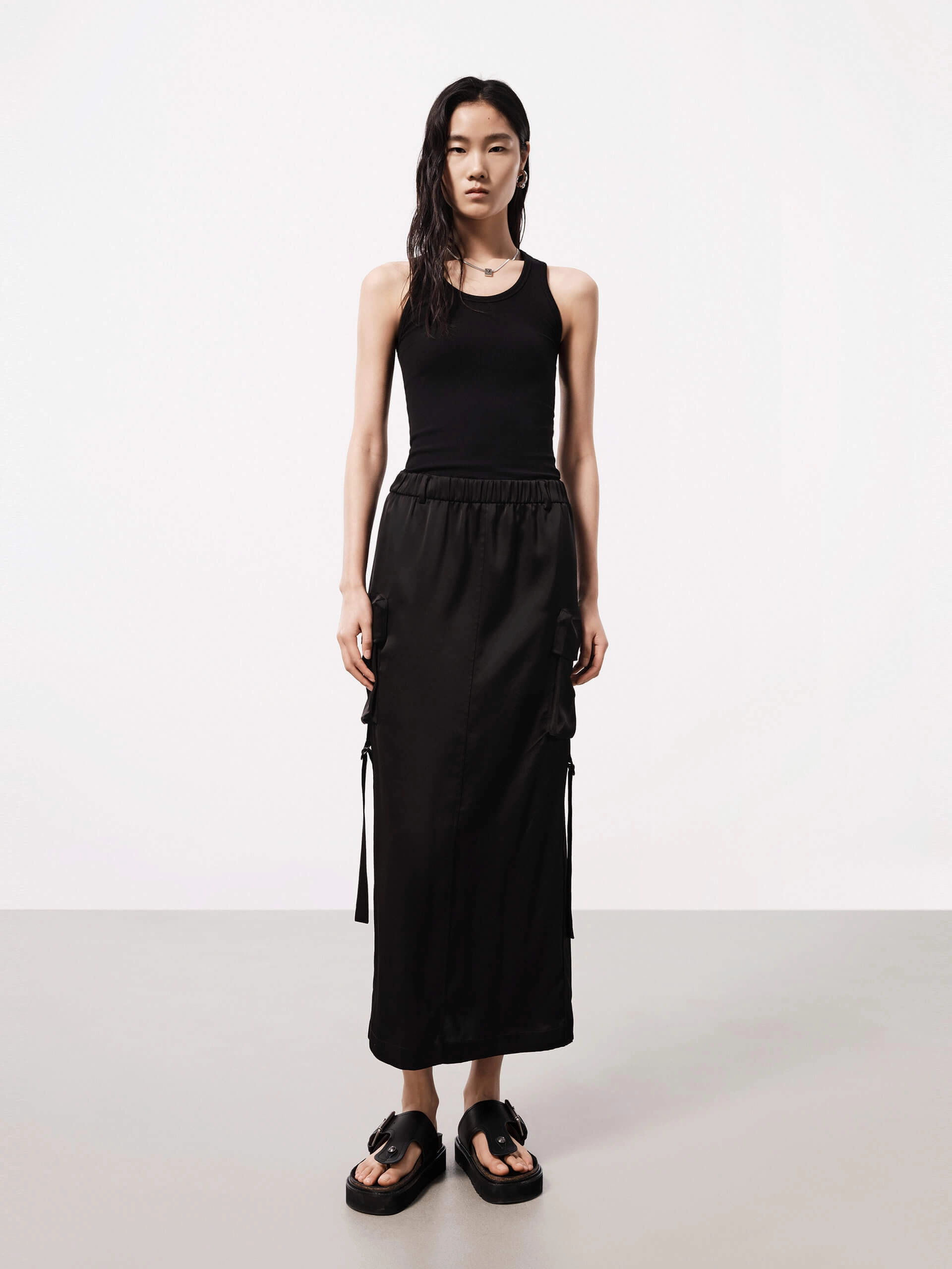 Hook-And-Eye Cargo Style Fitted Dress