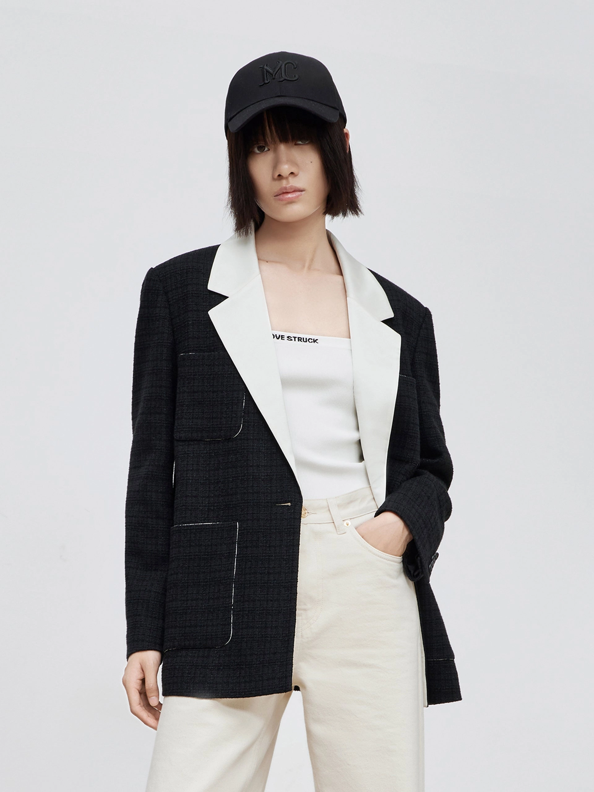 Contrast Lapel Collar Coat Soft Comfort Design Outdoor Look