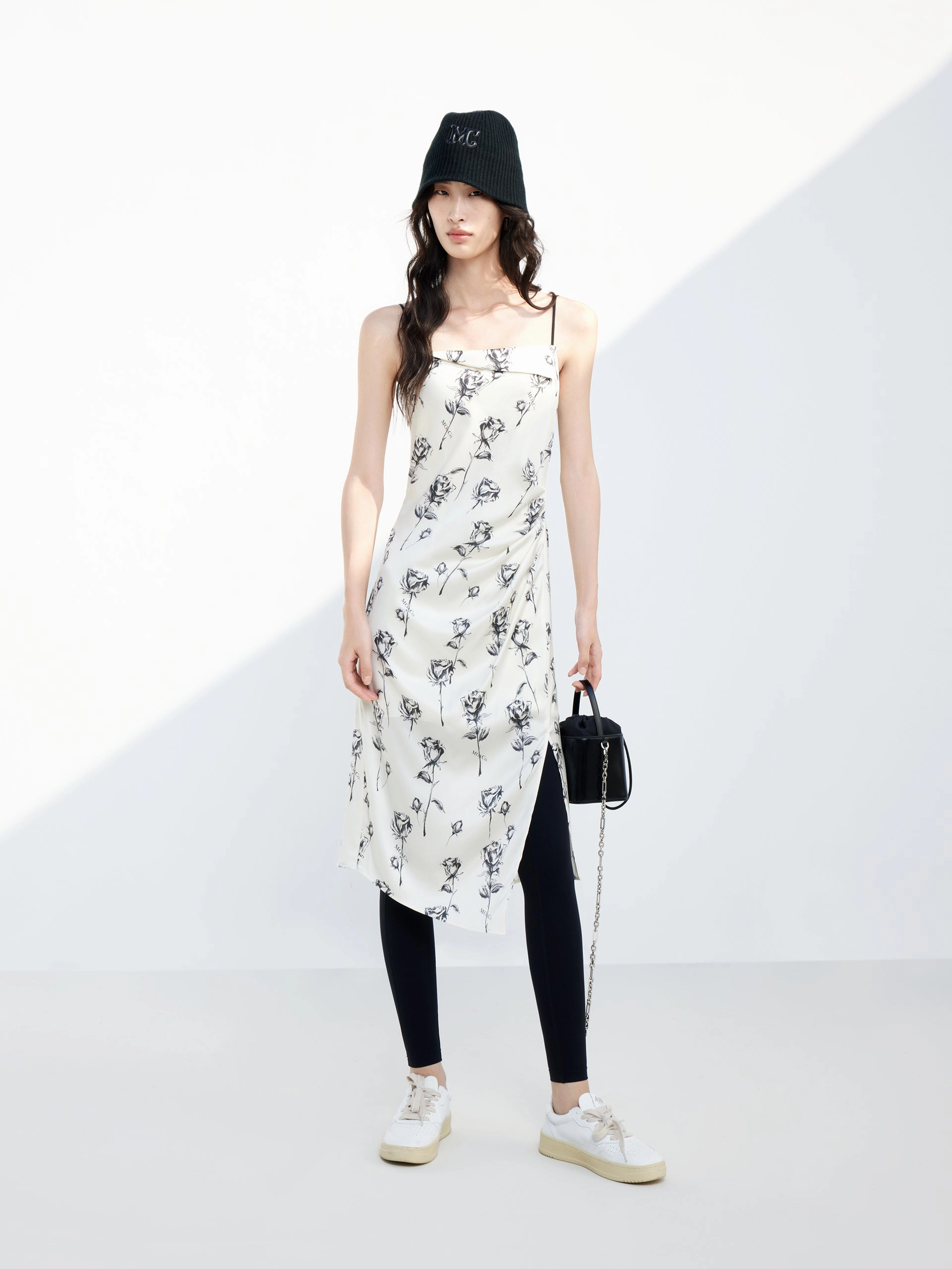 Vintage feel Rose Pattern Slit Cami Dress