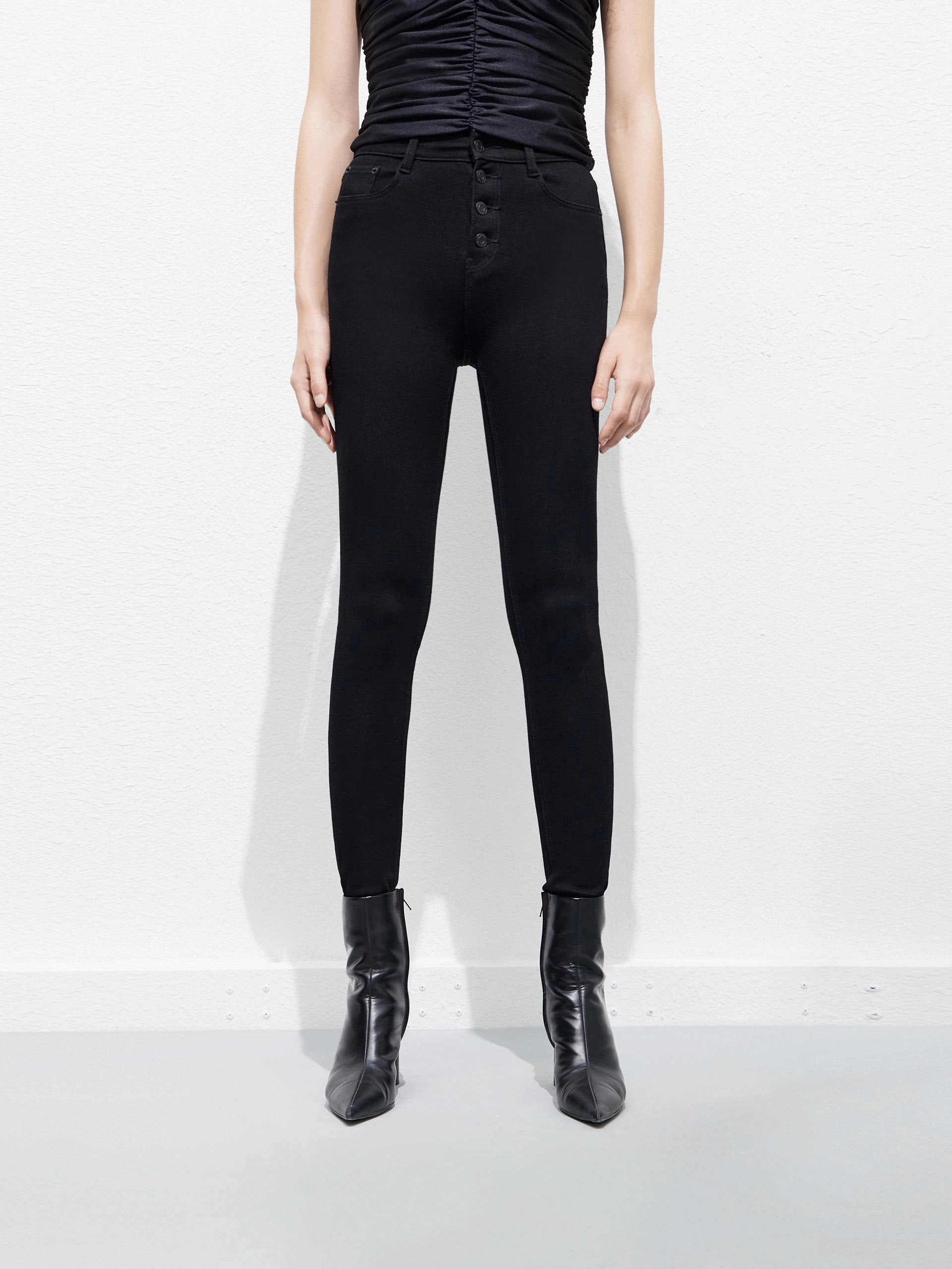 Easy Match Go To Look Slit High Rise Jeans in Skinny