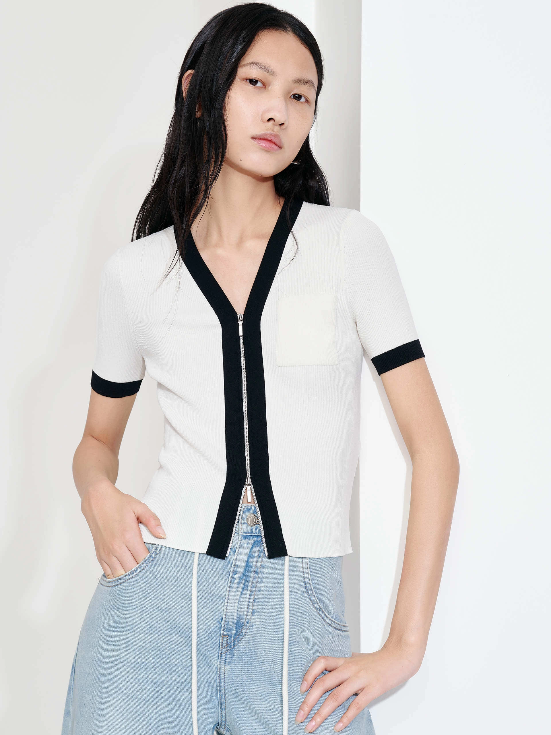 Overlock Edging Contrasting Trim Zipper Cardigan