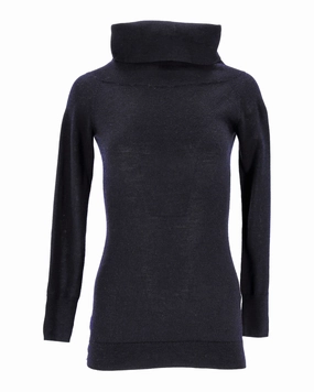 Knitted Fashion Iris & Ink Turtleneck Sweater in Navy Blue Wool