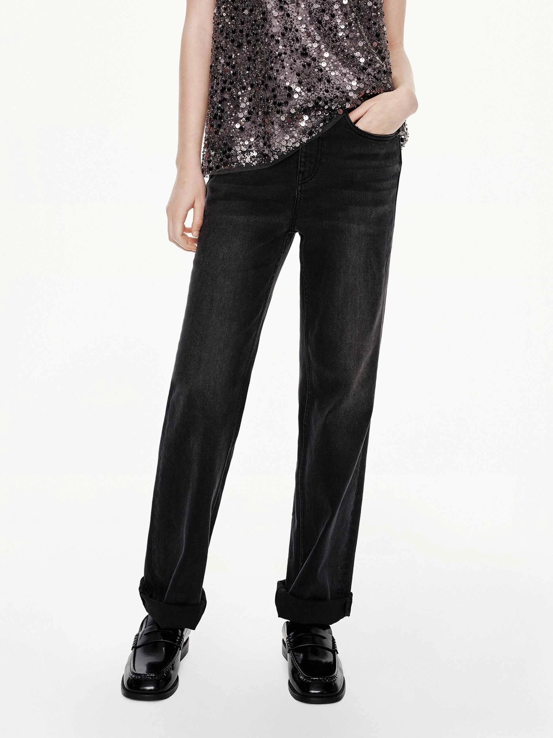 Common Wear Faded Distressed Black Jeans