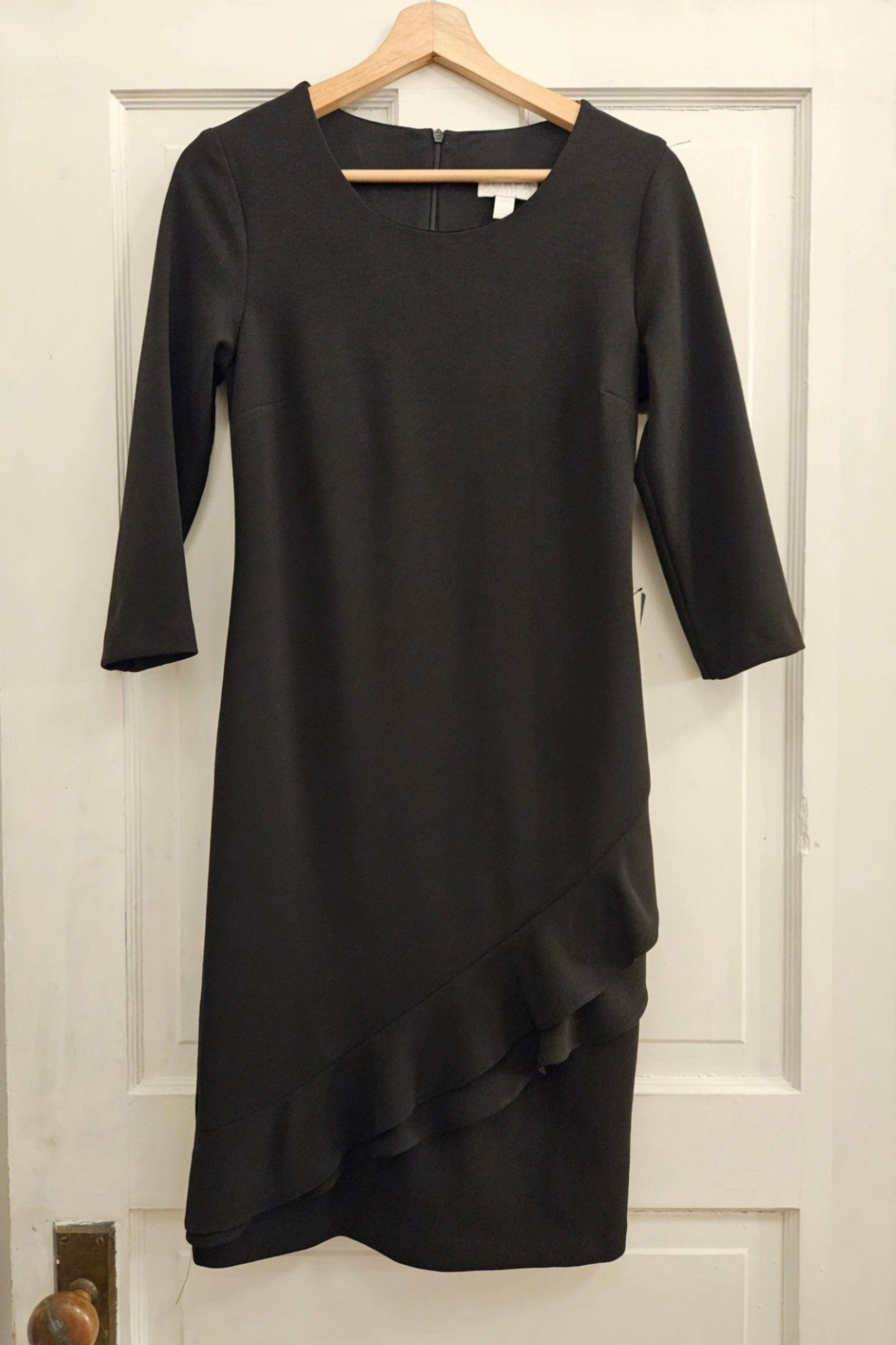 Non Irritating Seams Seasonal Layering Odette Dress