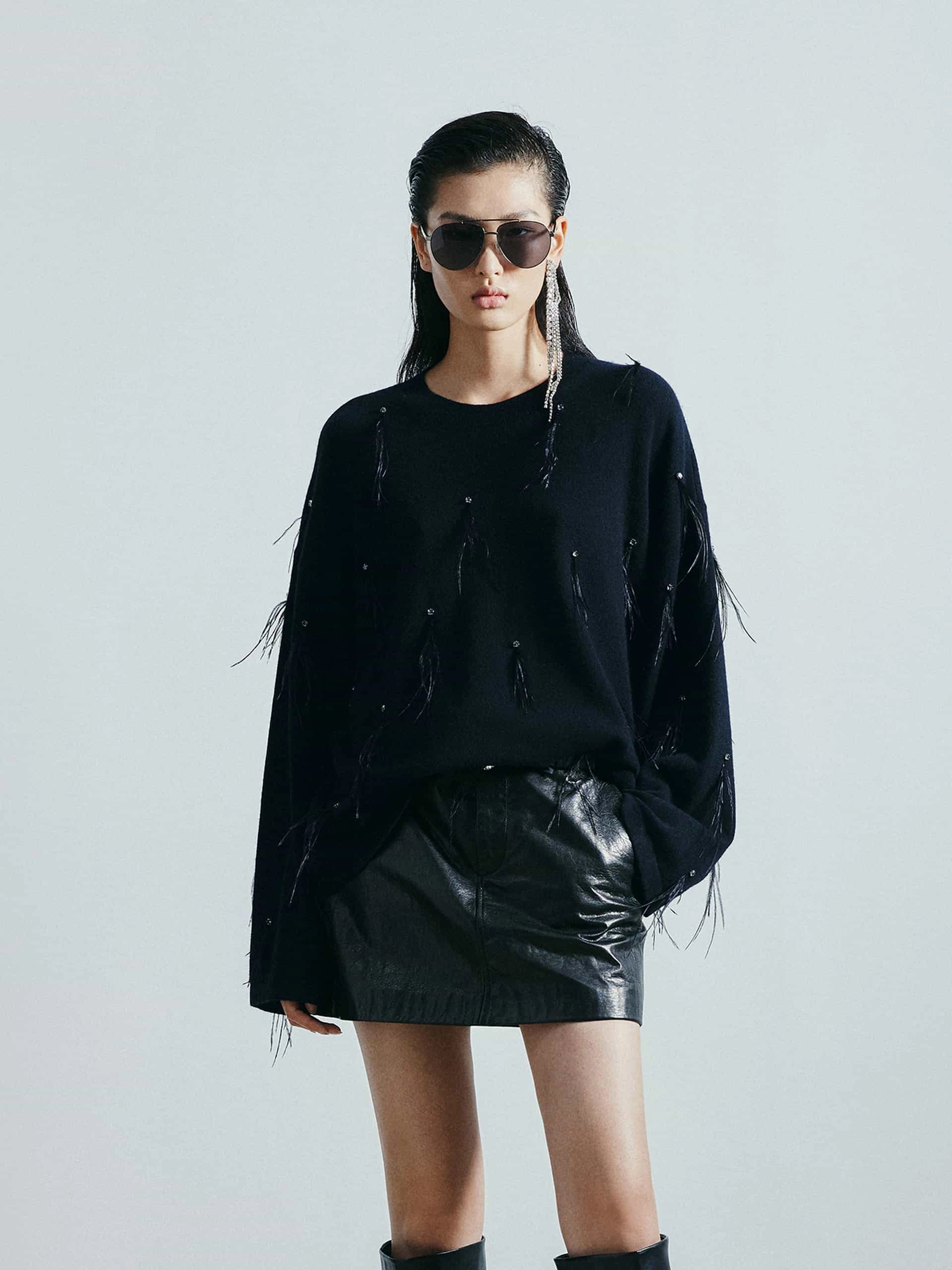 Feather Embellished Knit Sweater SeamlessDesign