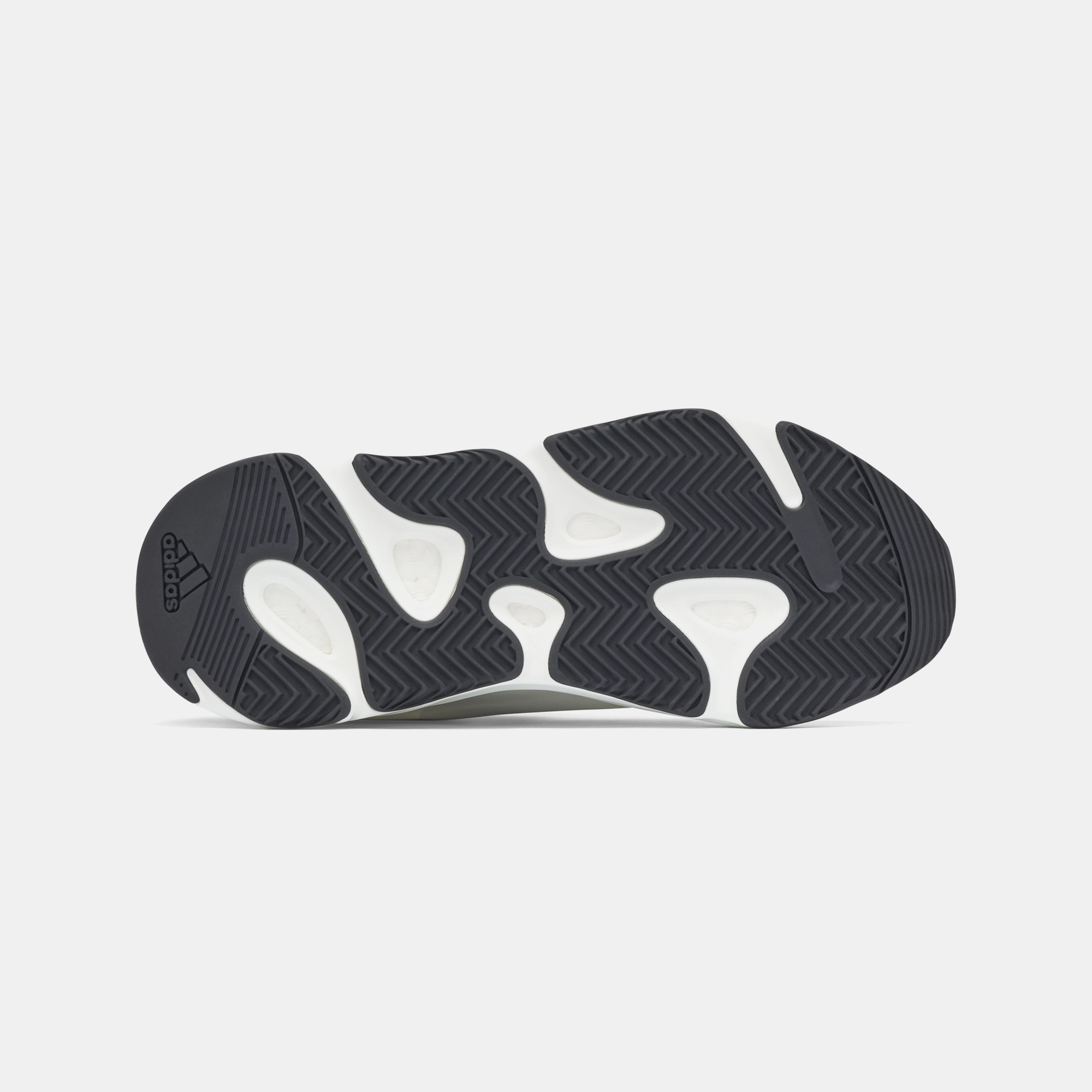 Stylish Appearance Adidas Yeezy Boost 700 MNVN Laceless 'Analog'