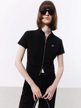 Fitted Short Sleeve Top Non Chafing Side Seams Chic Look