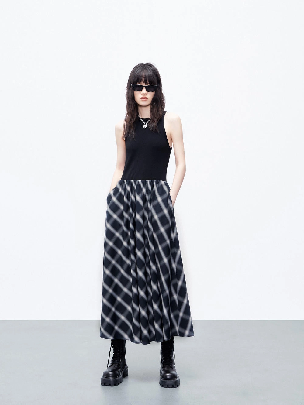 Paneled Checkered Dress Fashionable appearance