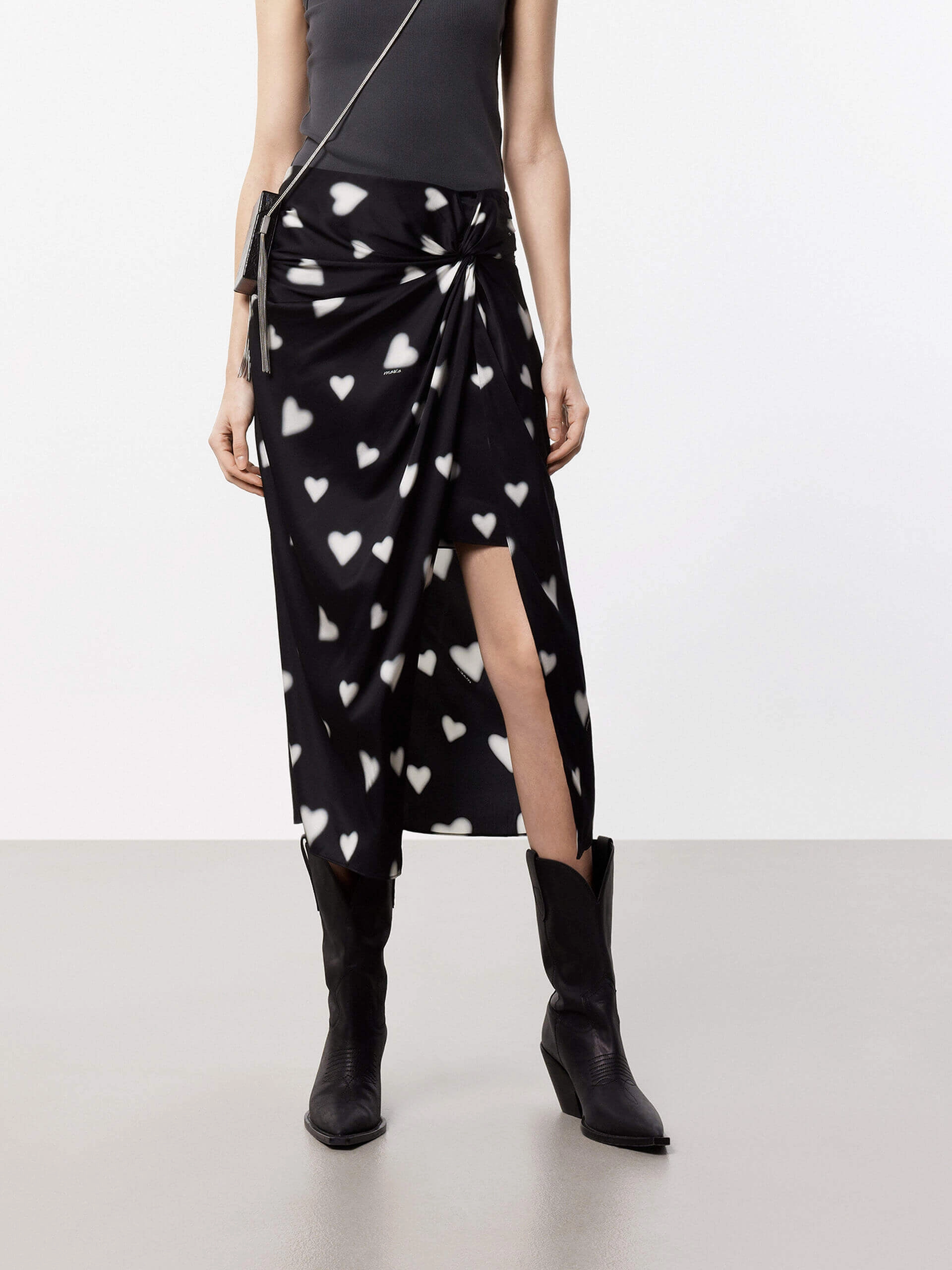 Heart Pattern Slit Skirt All Day Use Soft Brushed Lining