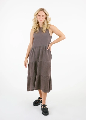Vickey Dress Outfit Display