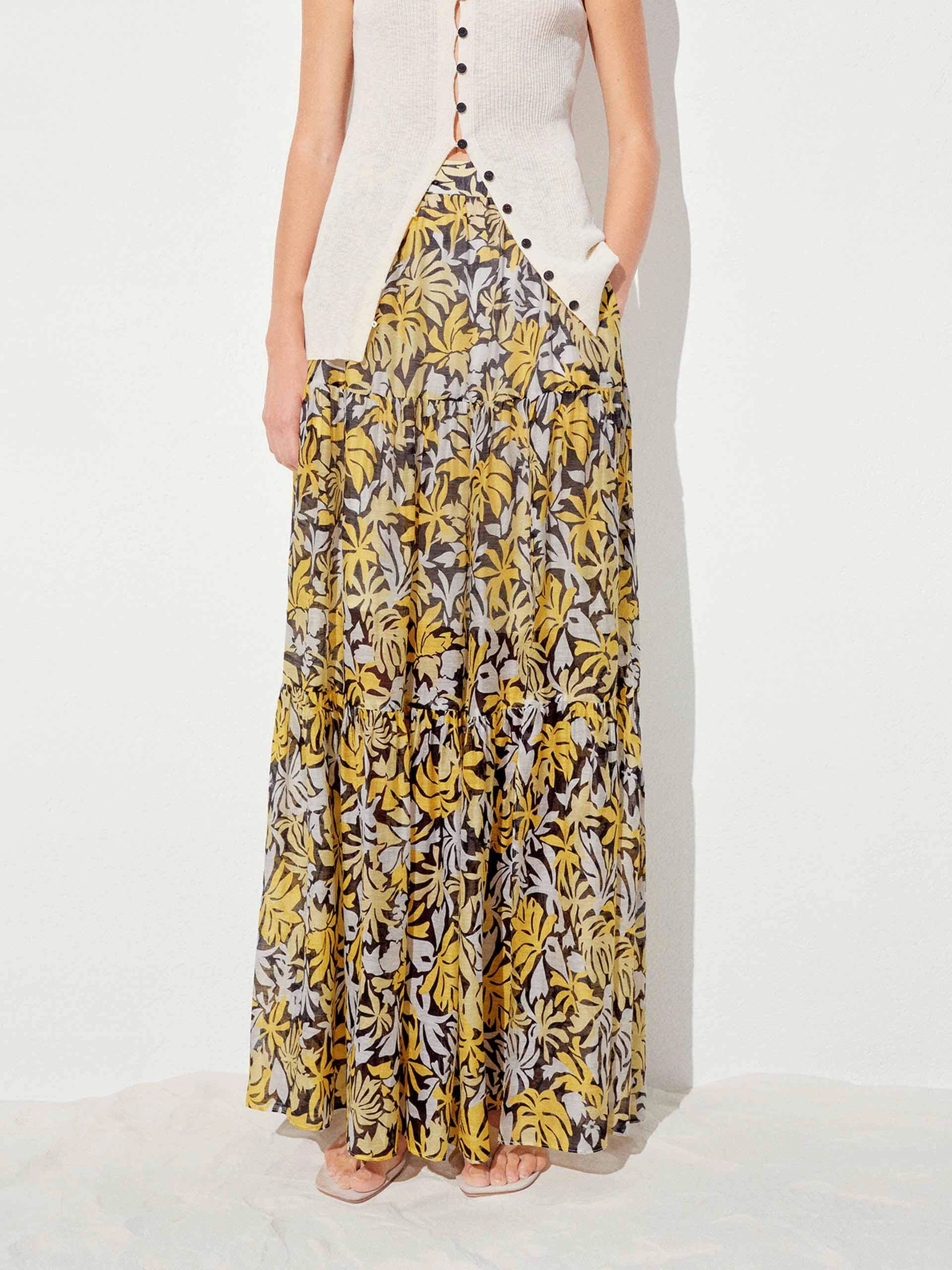 Floral Print Pleated Skirt TailoredSilhouette