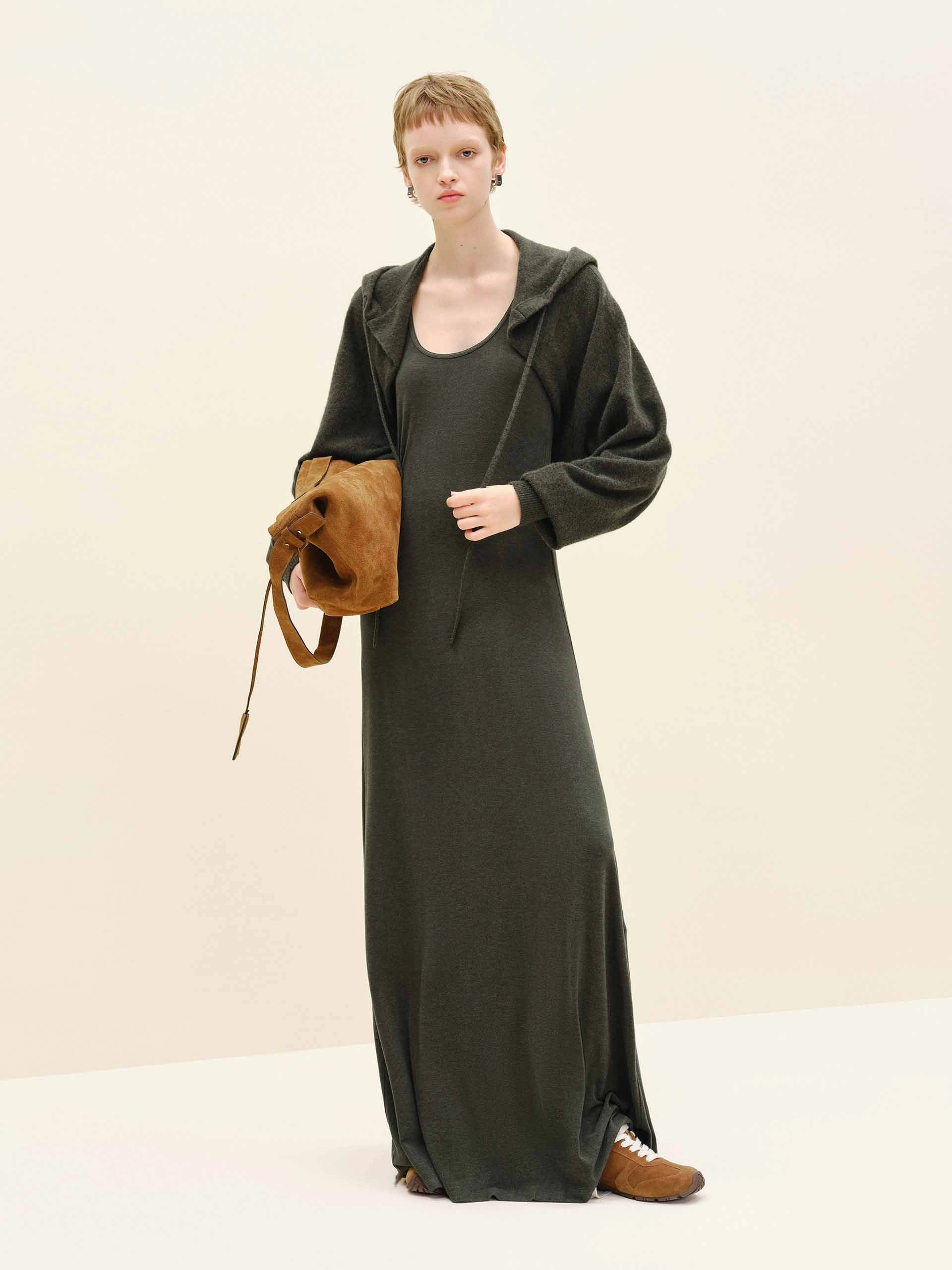 U-neck Dress With Cardigan Cool Texture