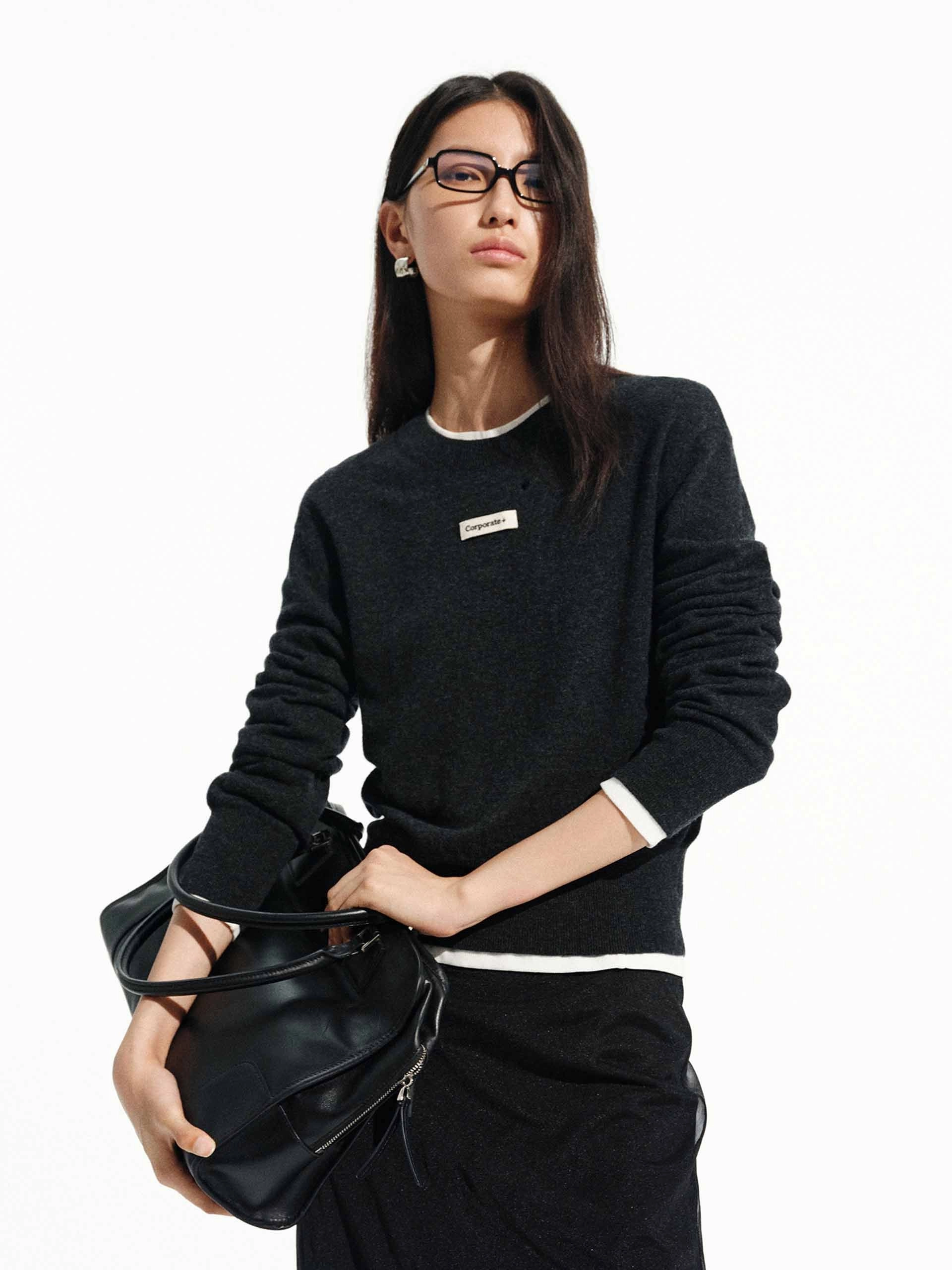 Front Letter Crewneck Top StainResistantFinish Lightweight Design